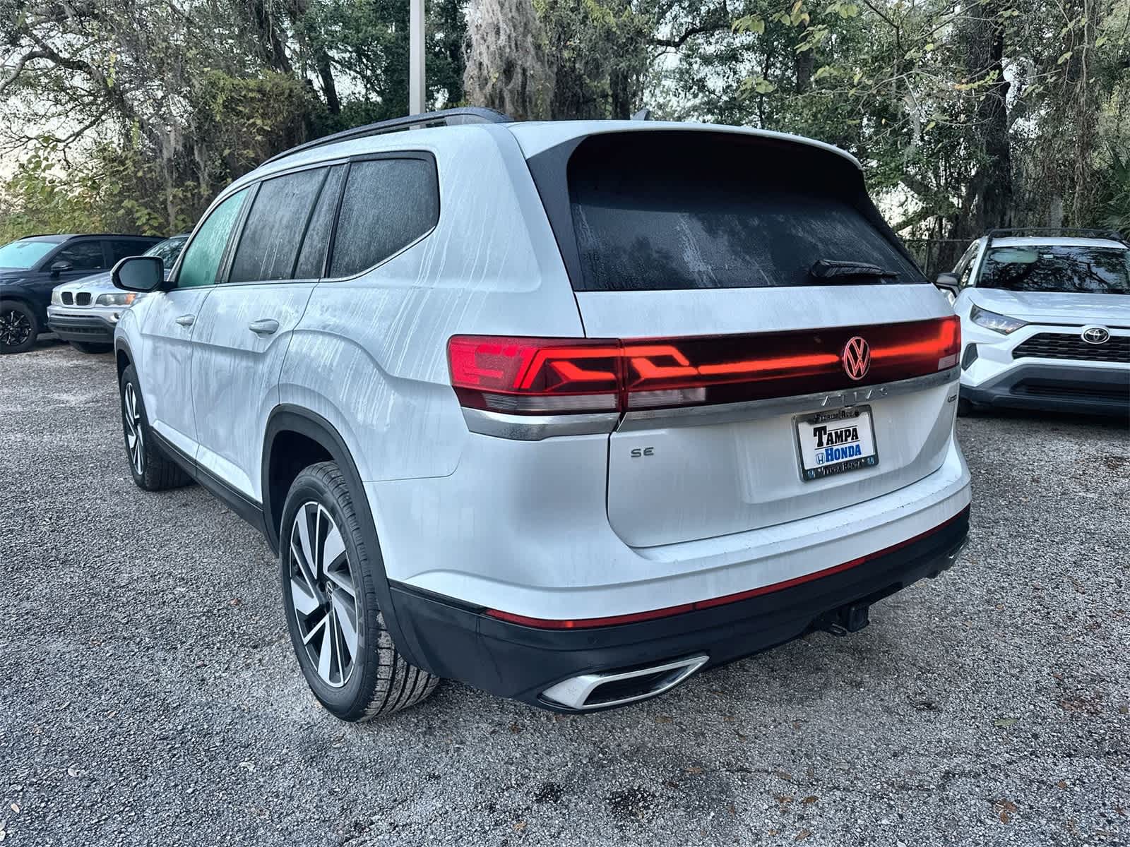 Thumbnail: 2024 Volkswagen Atlas - 4
