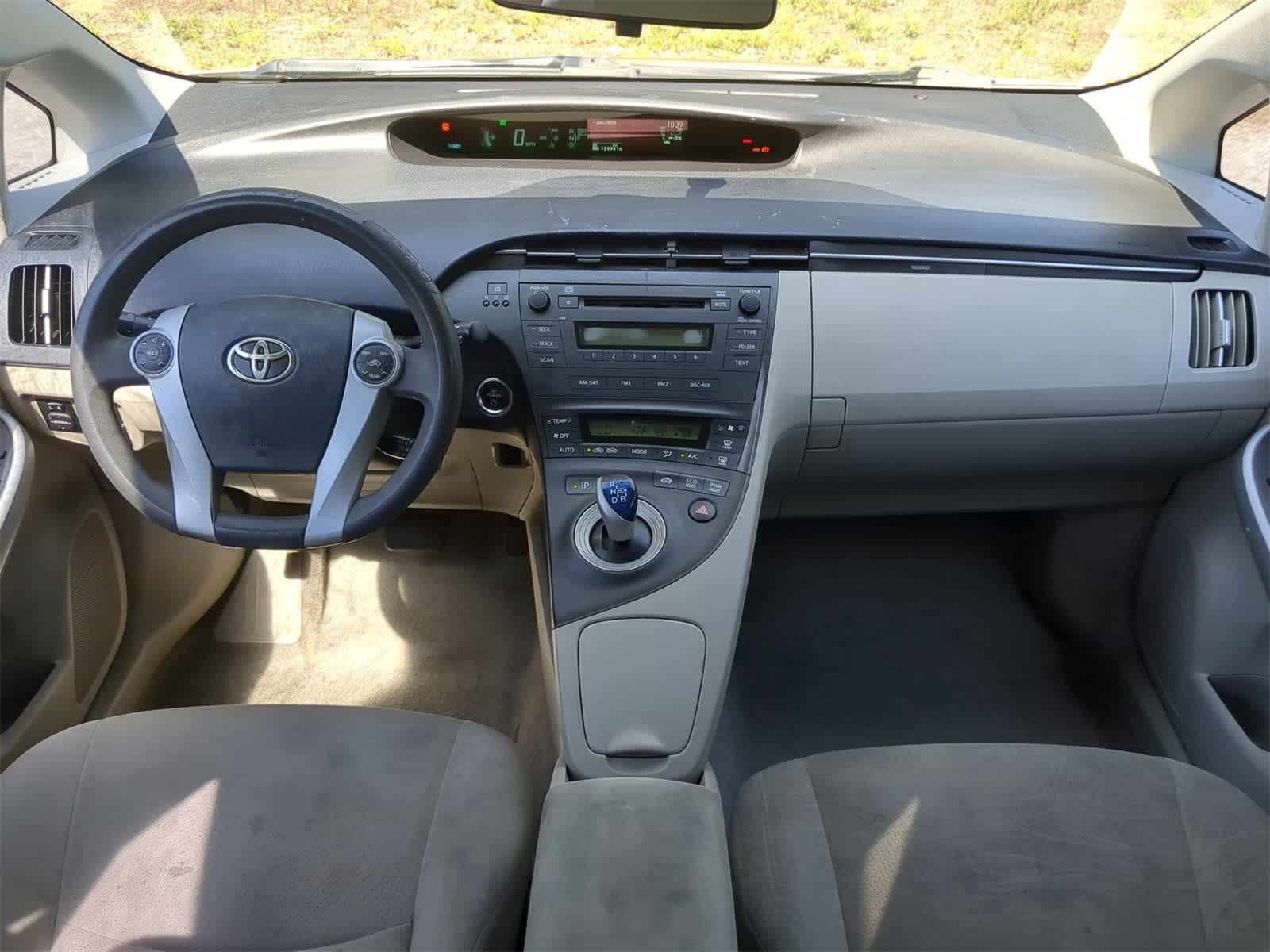 Thumbnail: 2011 Toyota Prius - 14