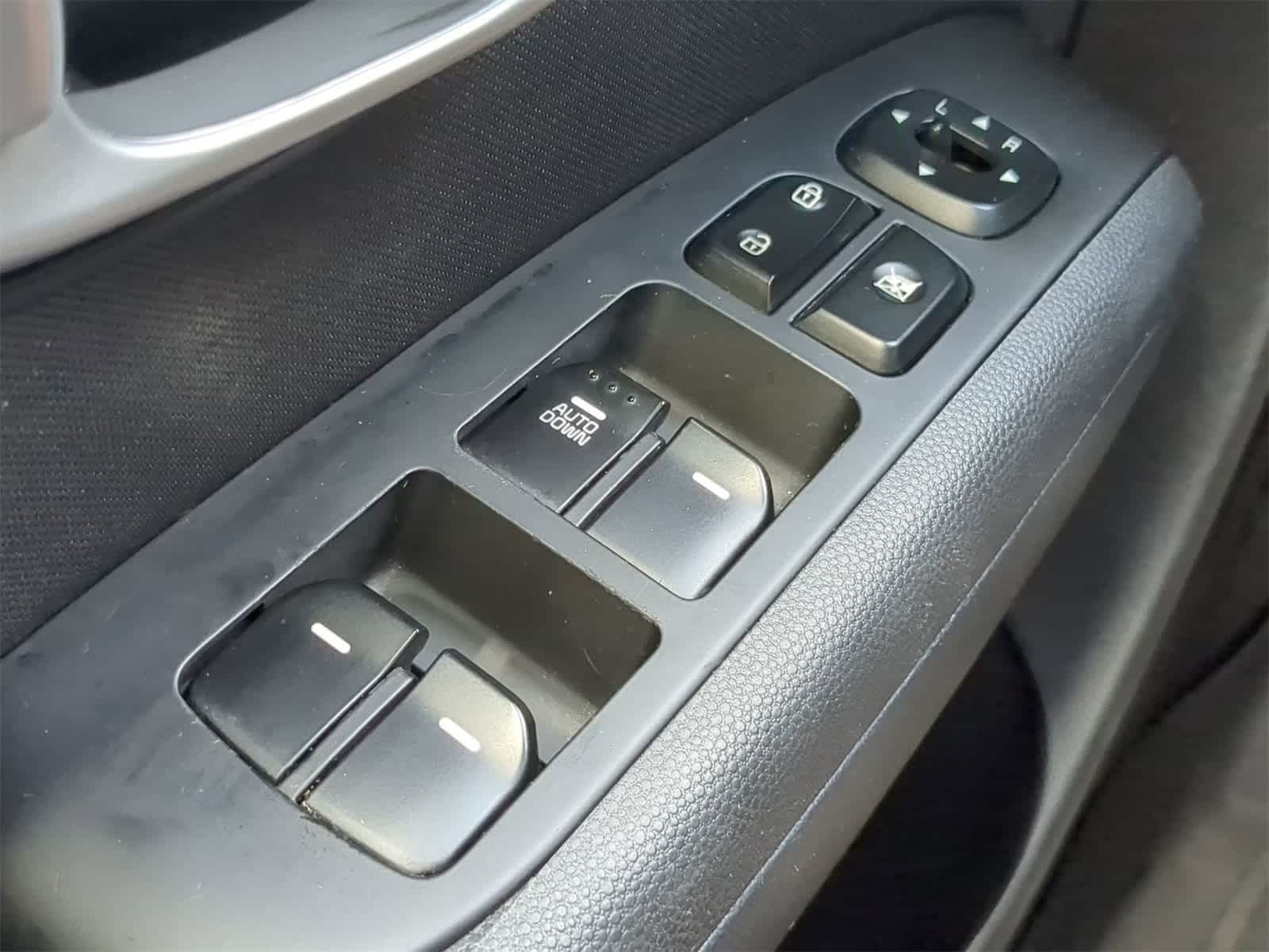 Thumbnail: 2015 Kia Soul - 21