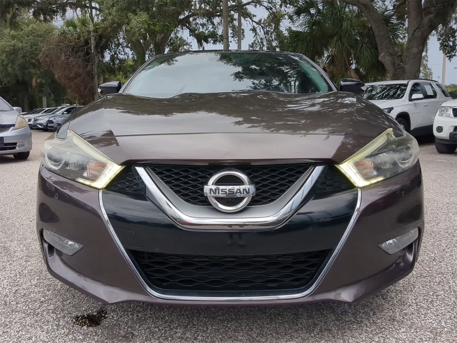 Thumbnail: 2016 Nissan Maxima - 9