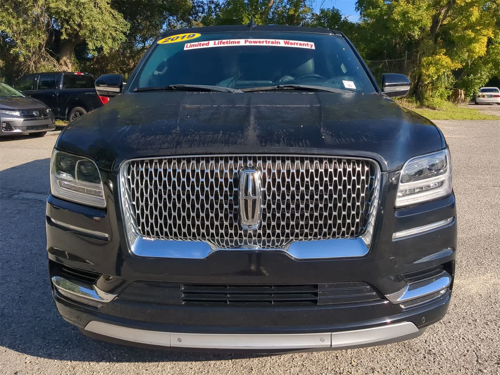 Thumbnail: 2019 Lincoln Navigator L - 9