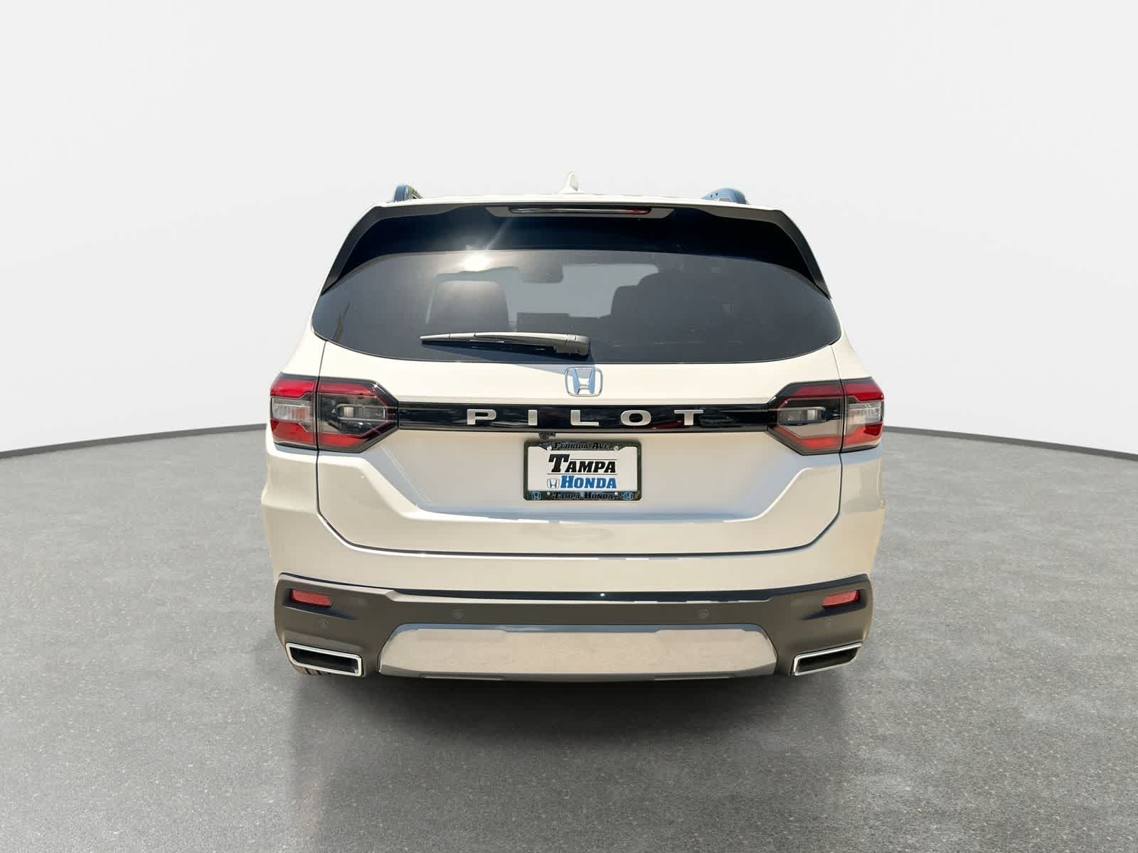 Thumbnail: 2026 Honda Pilot - 7