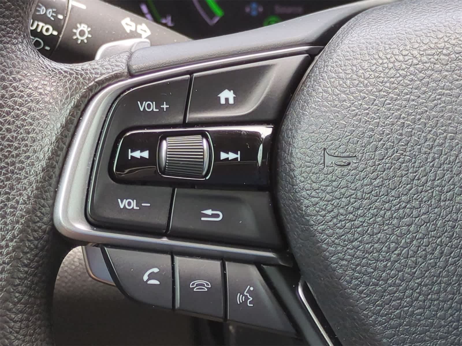 Thumbnail: 2019 Honda Insight - 22
