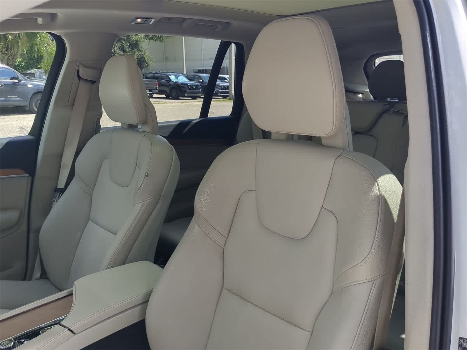 Thumbnail: 2021 Volvo XC90 - 8