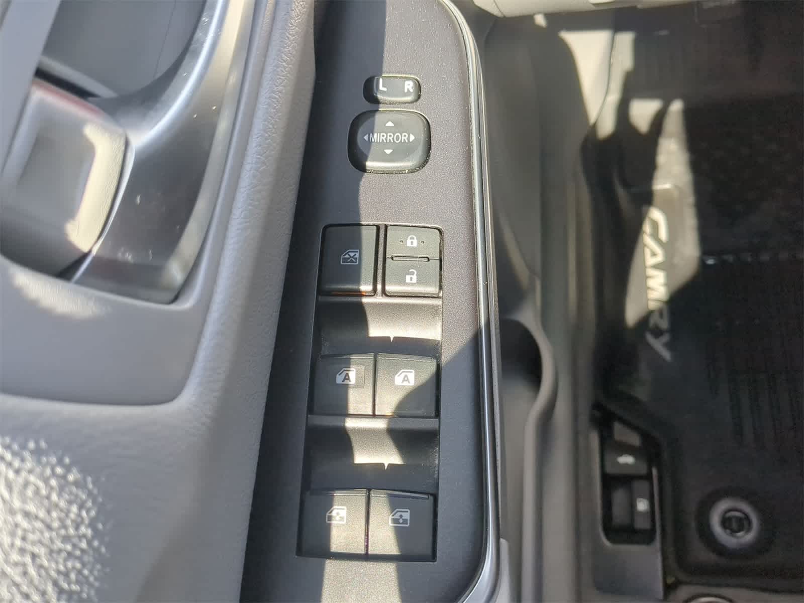 2017 Toyota Camry LE 21