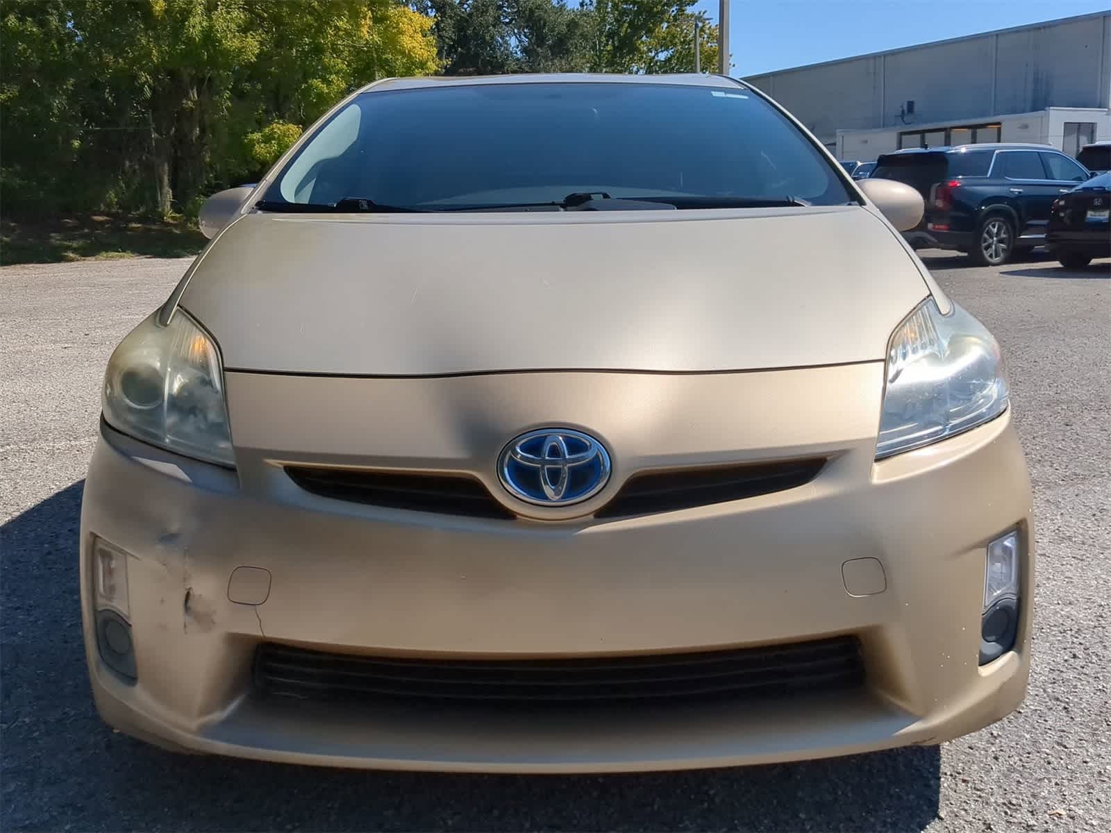 Thumbnail: 2011 Toyota Prius - 9