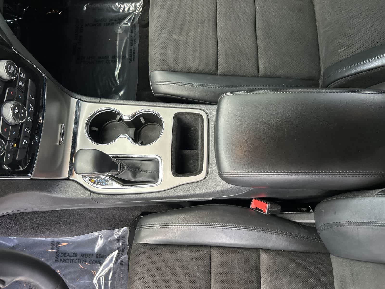 Thumbnail: 2021 Jeep Grand Cherokee - 22