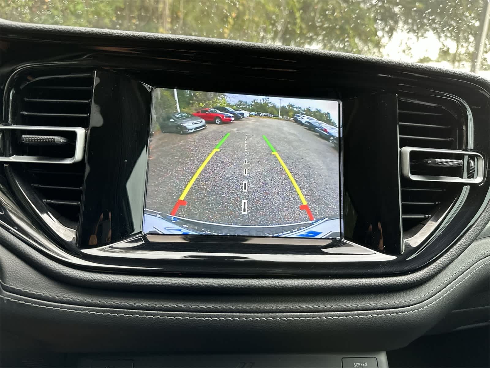 Thumbnail: 2022 Dodge Durango - 21