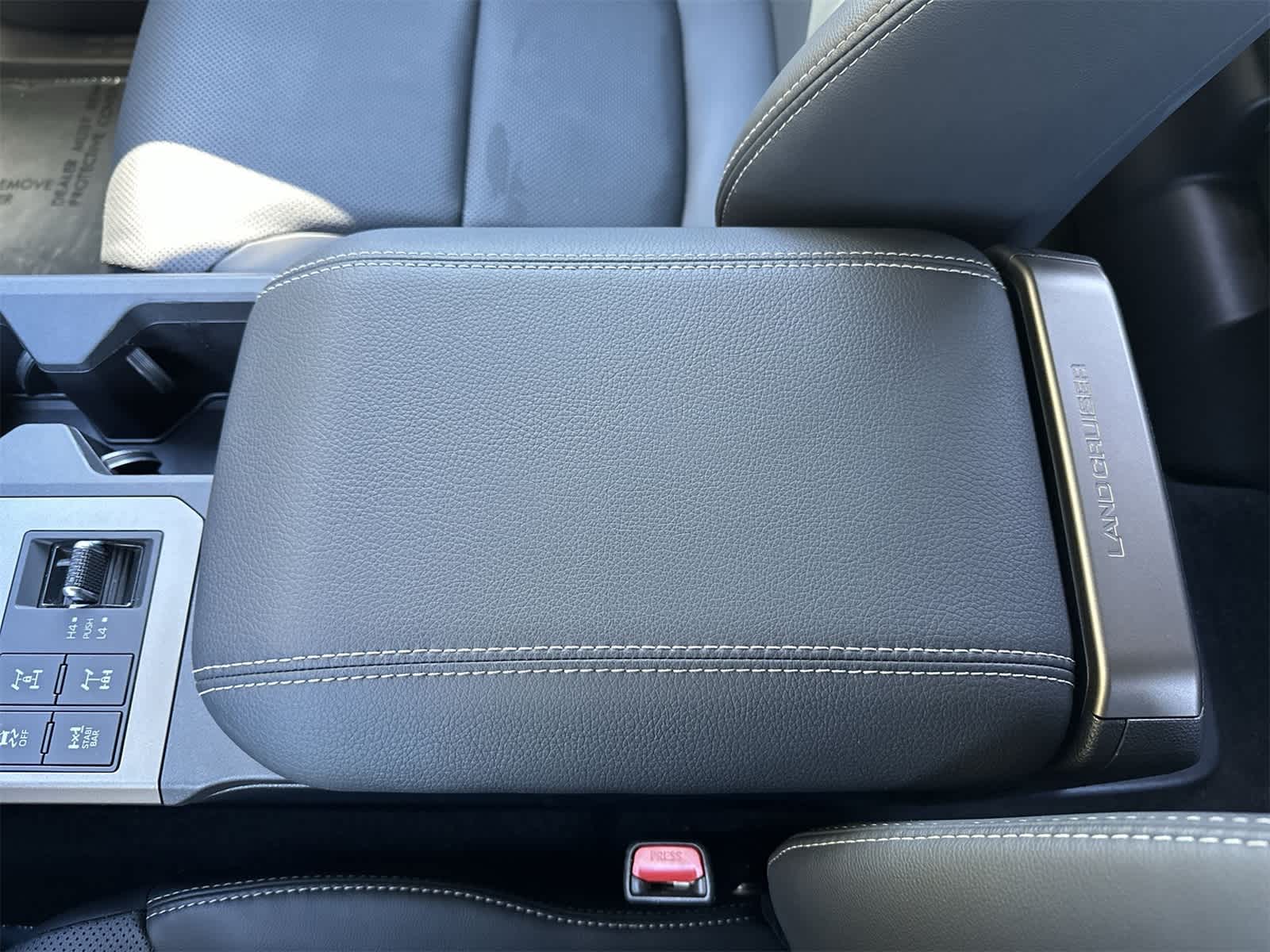 Thumbnail: 2024 Toyota Land Cruiser - 16