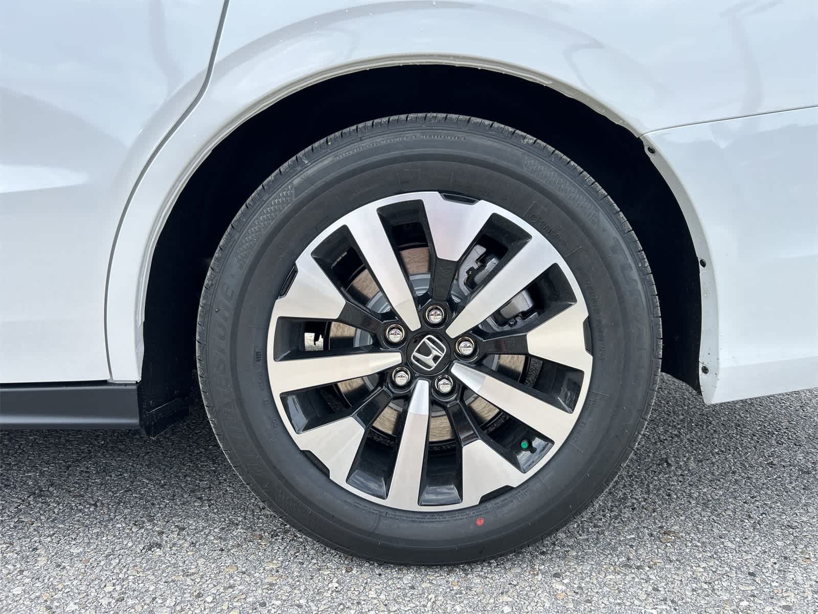 Thumbnail: 2026 Honda Odyssey - 8