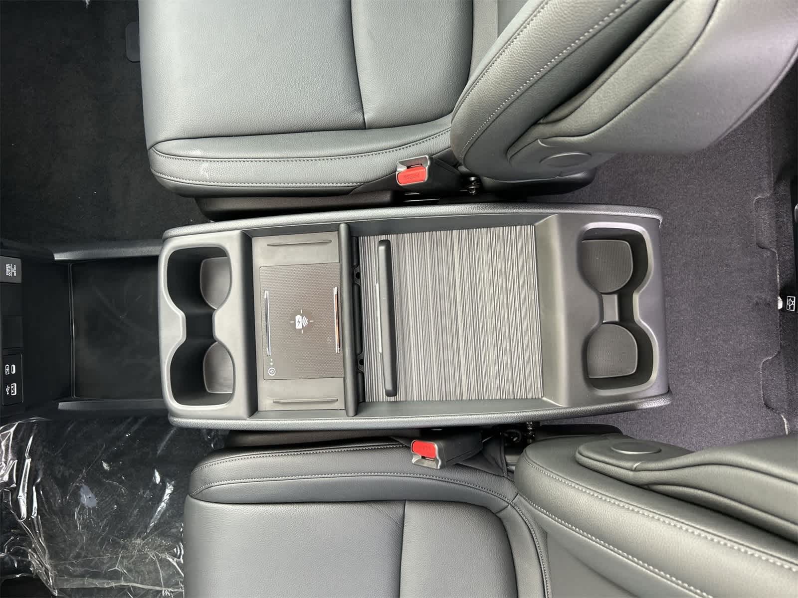 Thumbnail: 2026 Honda Odyssey - 16