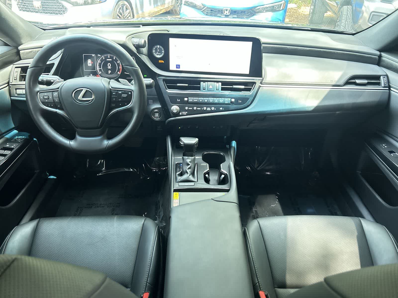 Thumbnail: 2024 Lexus ES - 15