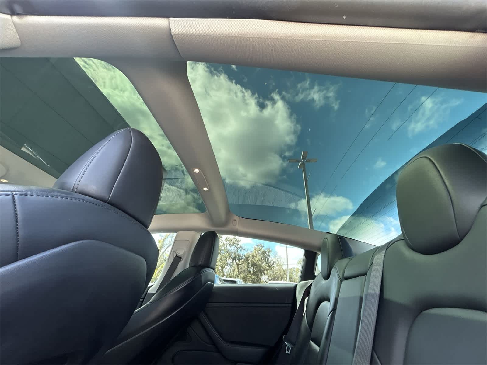 Thumbnail: 2021 Tesla Model 3 - 23