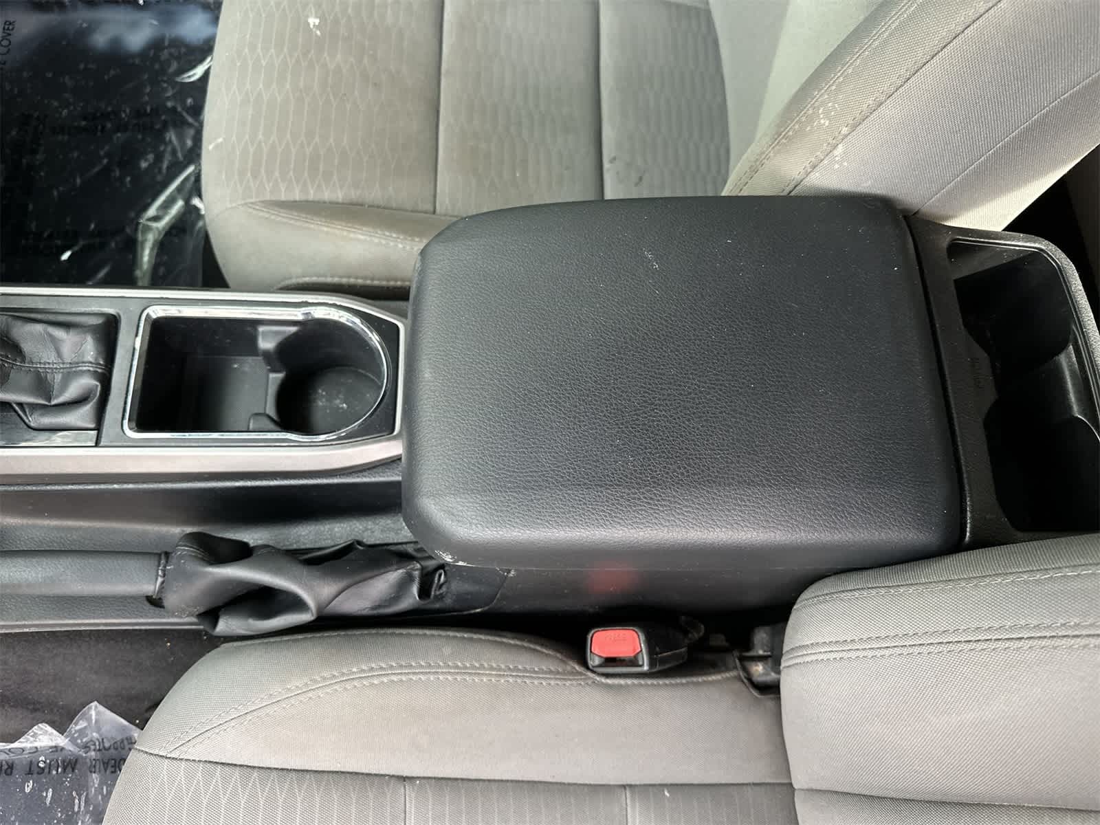 Thumbnail: 2018 Toyota Tacoma - 16