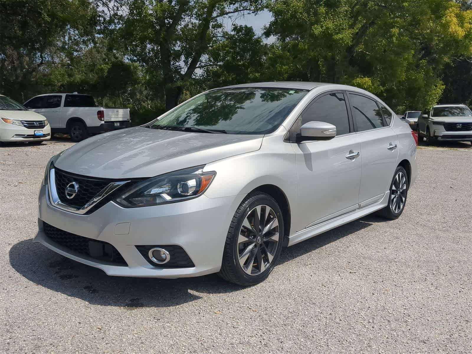 Thumbnail: 2018 Nissan Sentra - 3