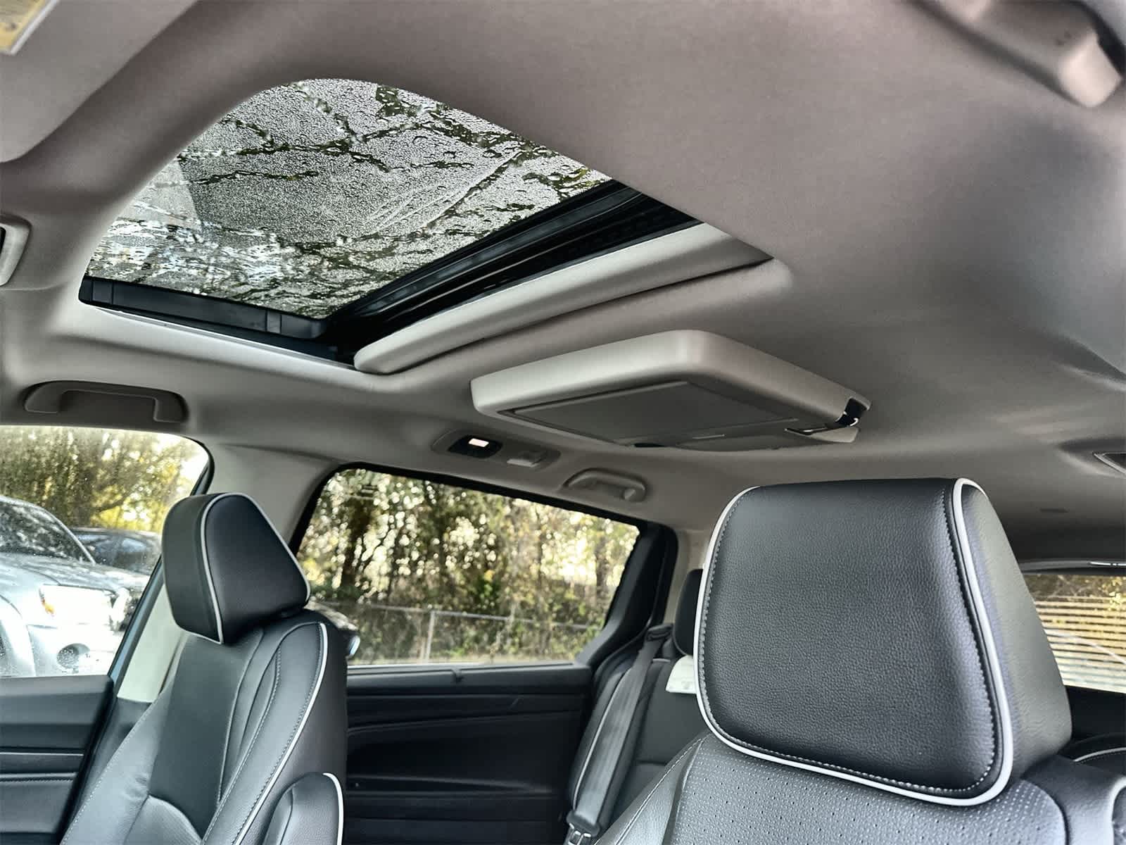 Thumbnail: 2026 Honda Odyssey - 21