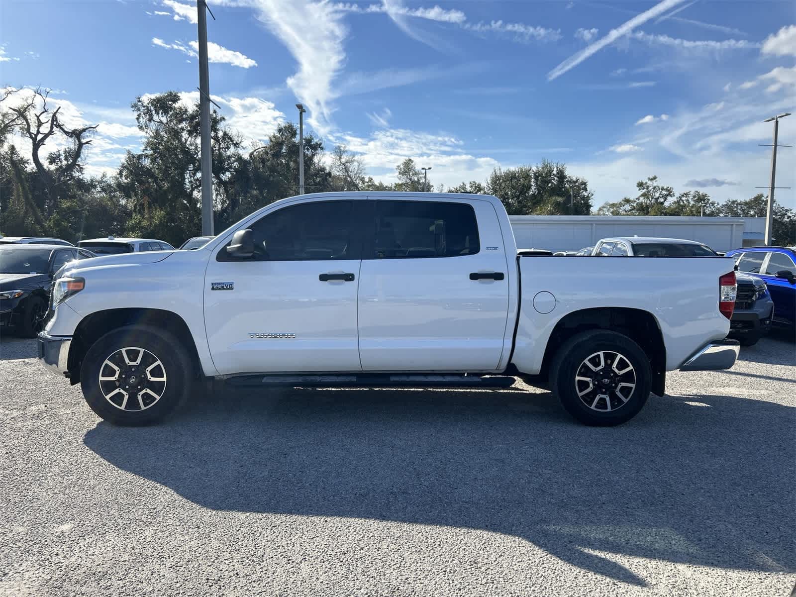 Thumbnail: 2021 Toyota Tundra - 3