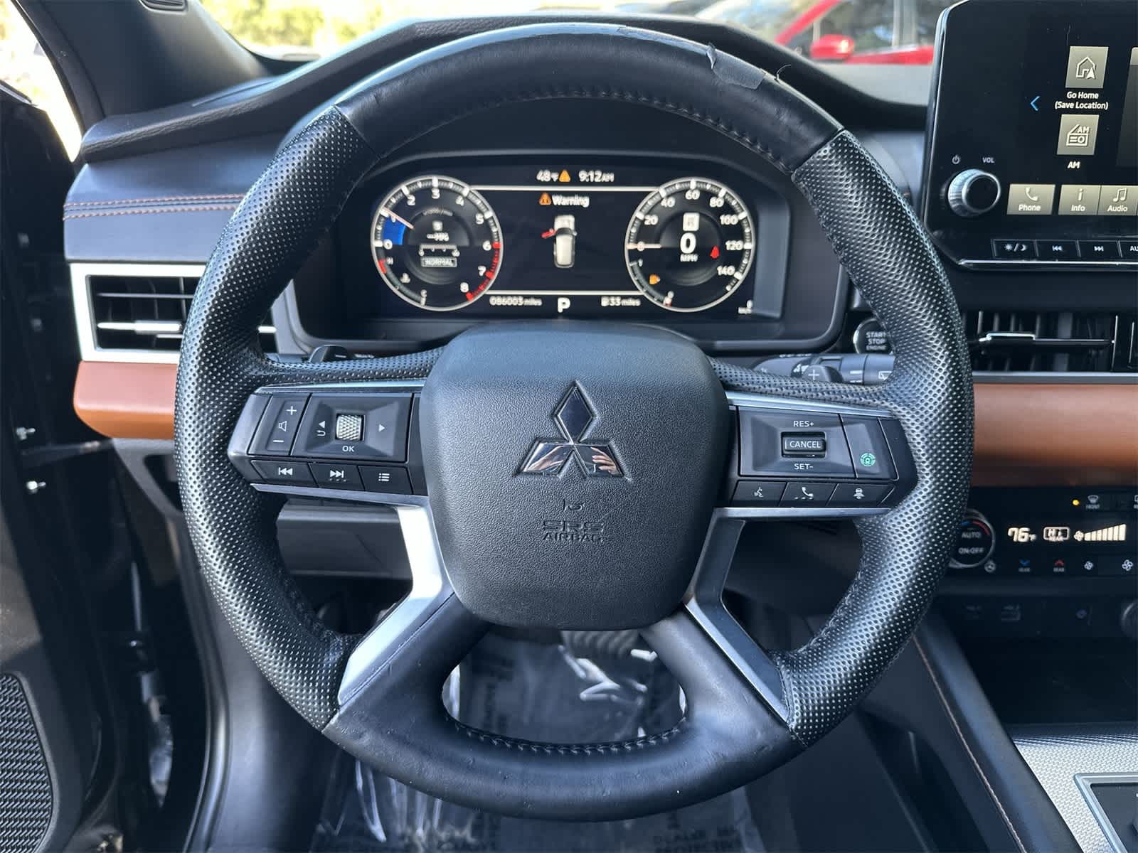 Thumbnail: 2022 Mitsubishi Outlander - 14