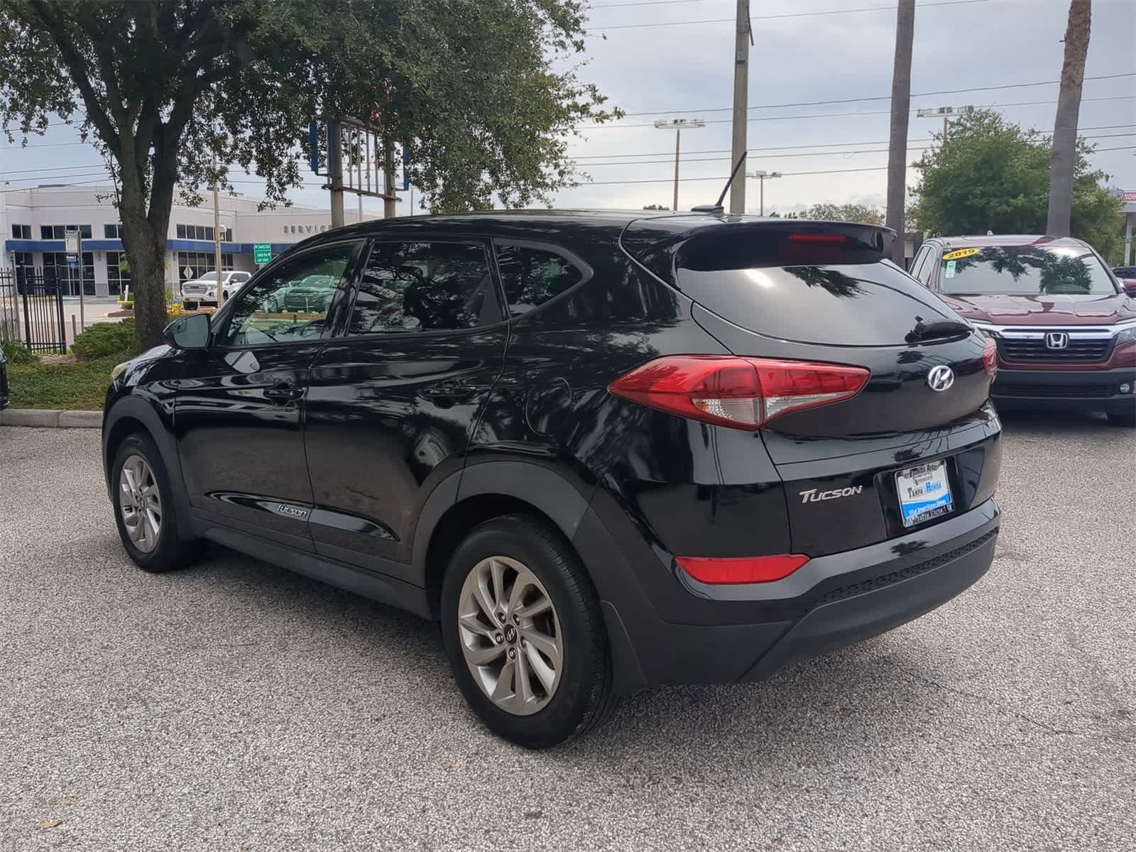 Thumbnail: 2017 Hyundai Tucson - 4
