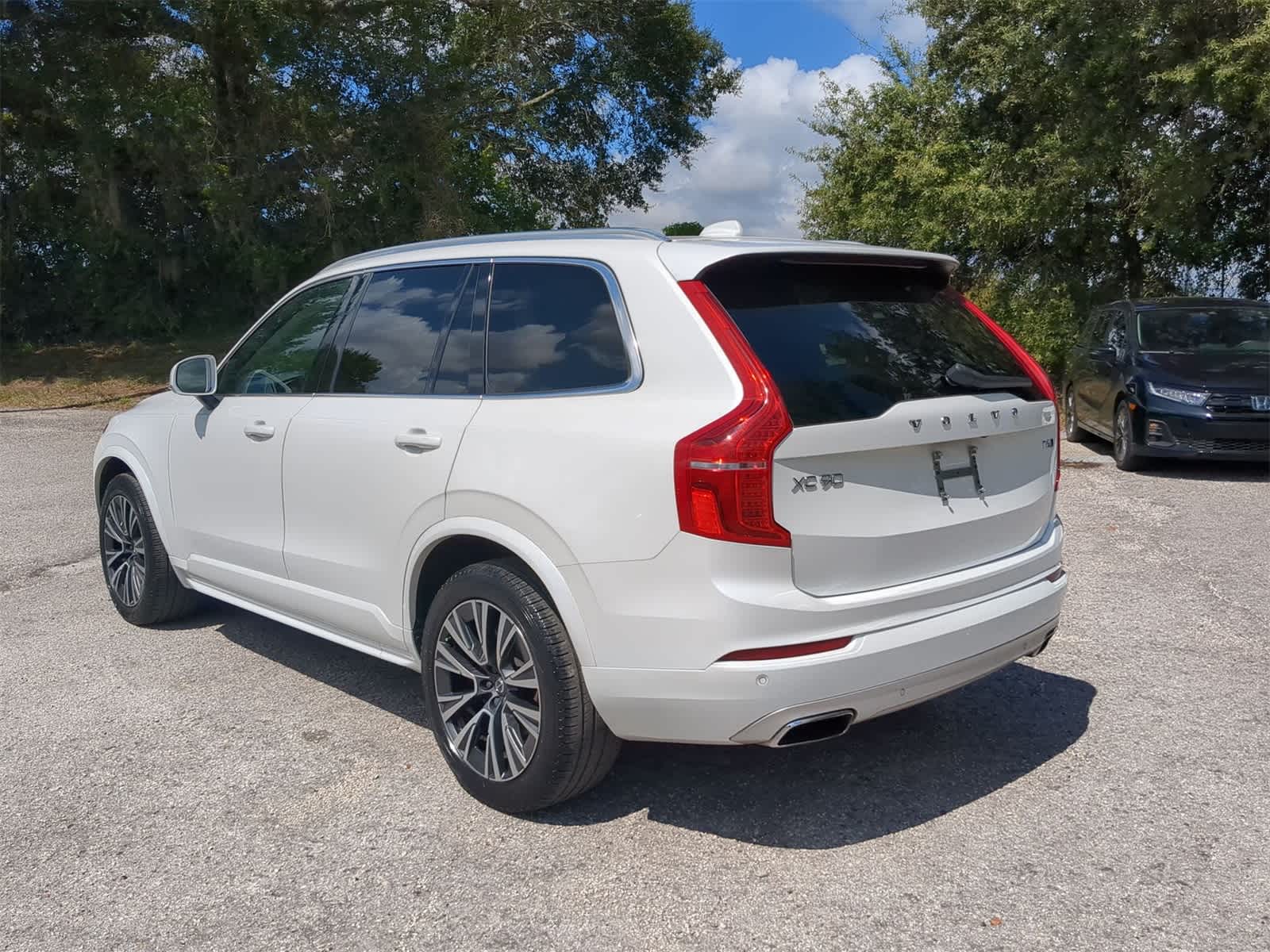 Thumbnail: 2021 Volvo XC90 - 4