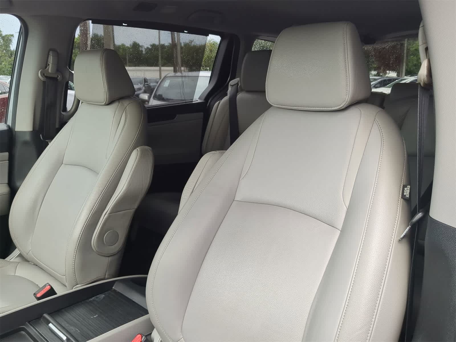 Thumbnail: 2019 Honda Odyssey - 8