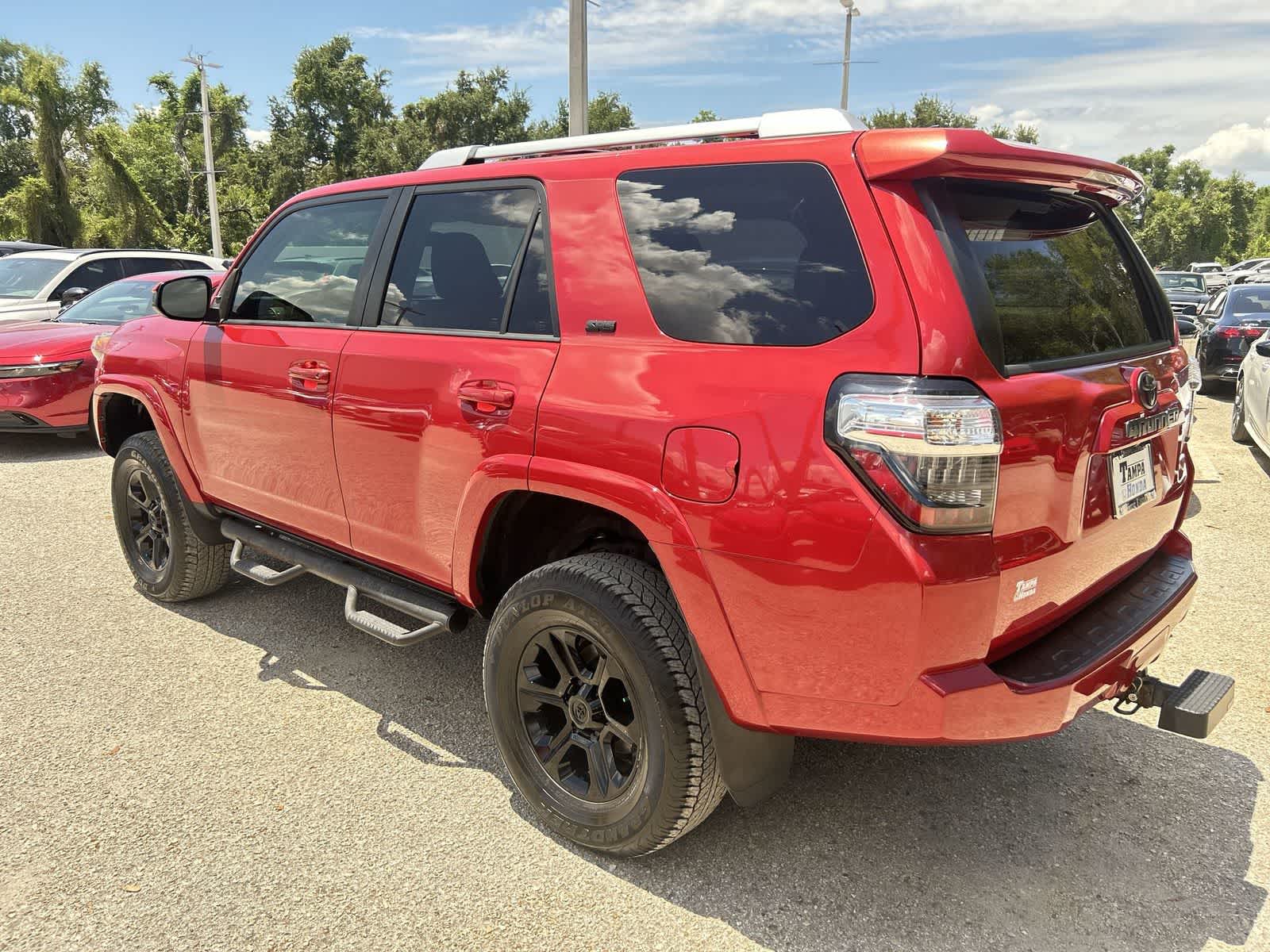 Thumbnail: 2015 Toyota 4Runner - 6