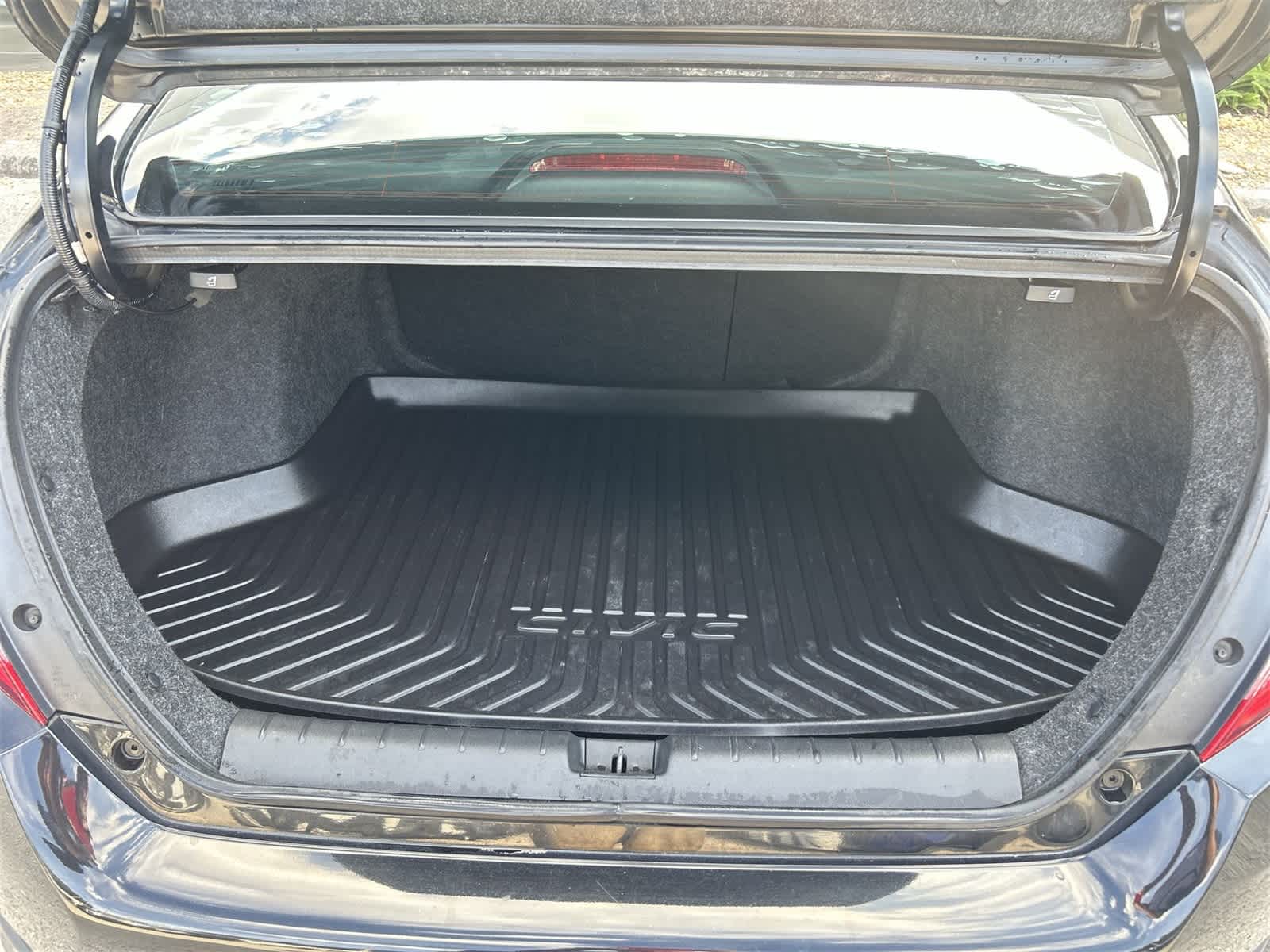 Thumbnail: 2019 Honda Civic - 19