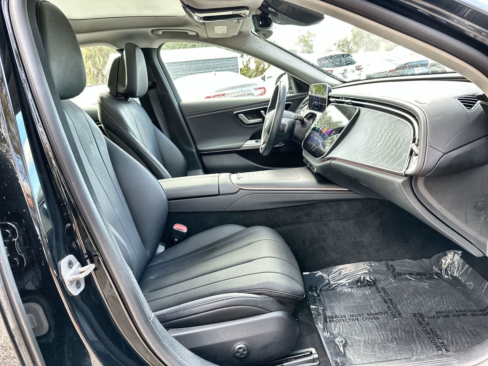 Thumbnail: 2025 Mercedes-Benz E-Class - 13