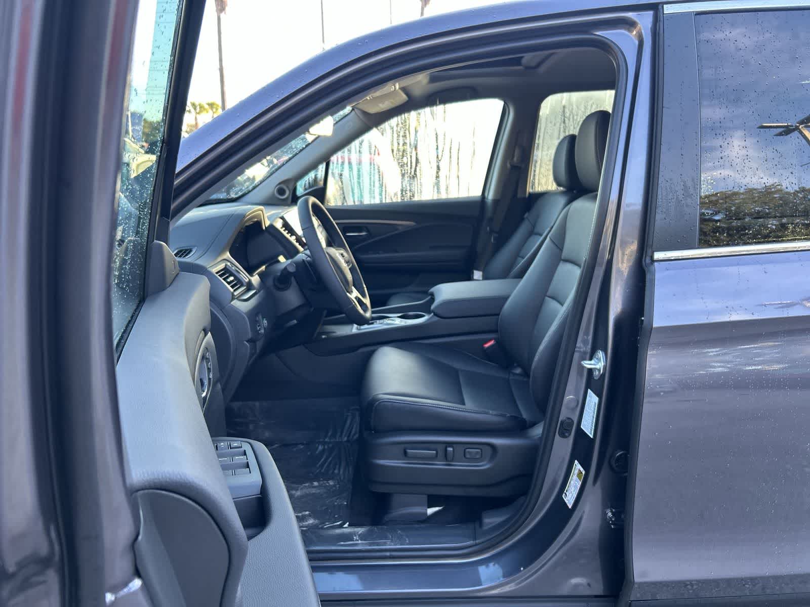 Thumbnail: 2026 Honda Ridgeline - 2