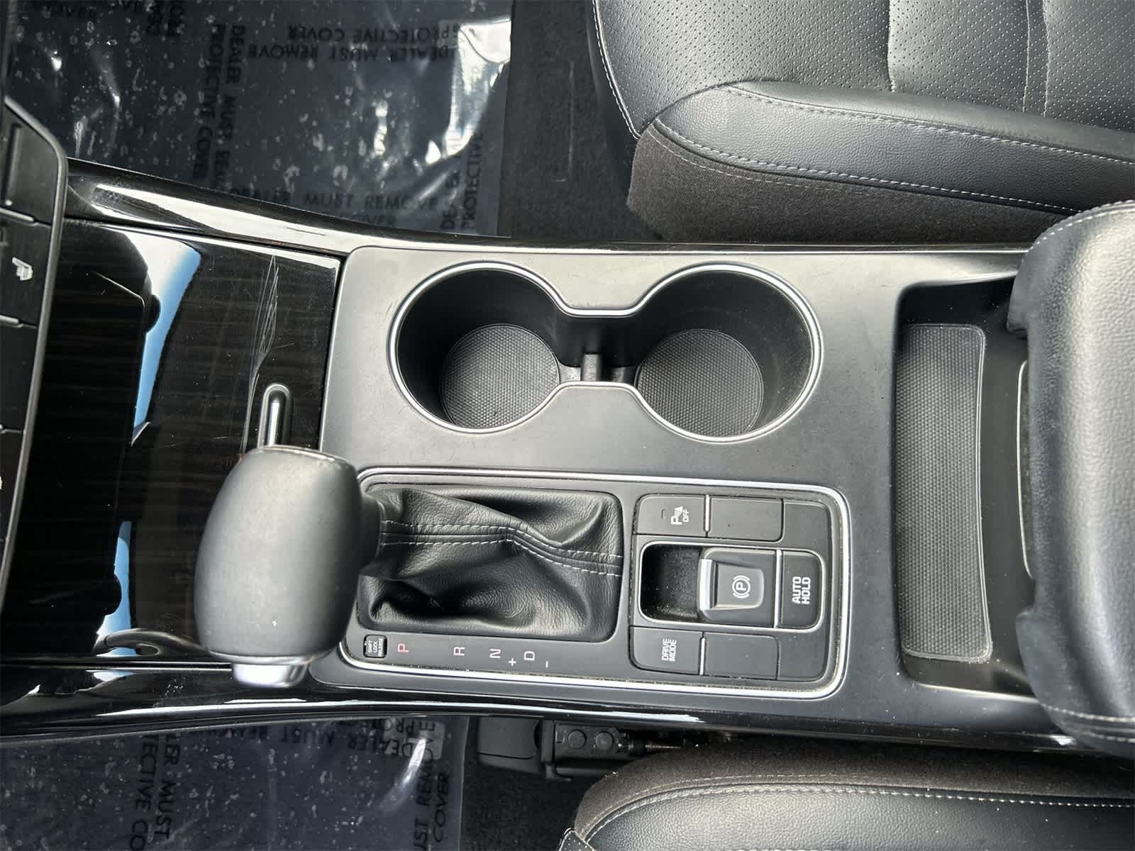 Thumbnail: 2019 Kia Sorento - 17