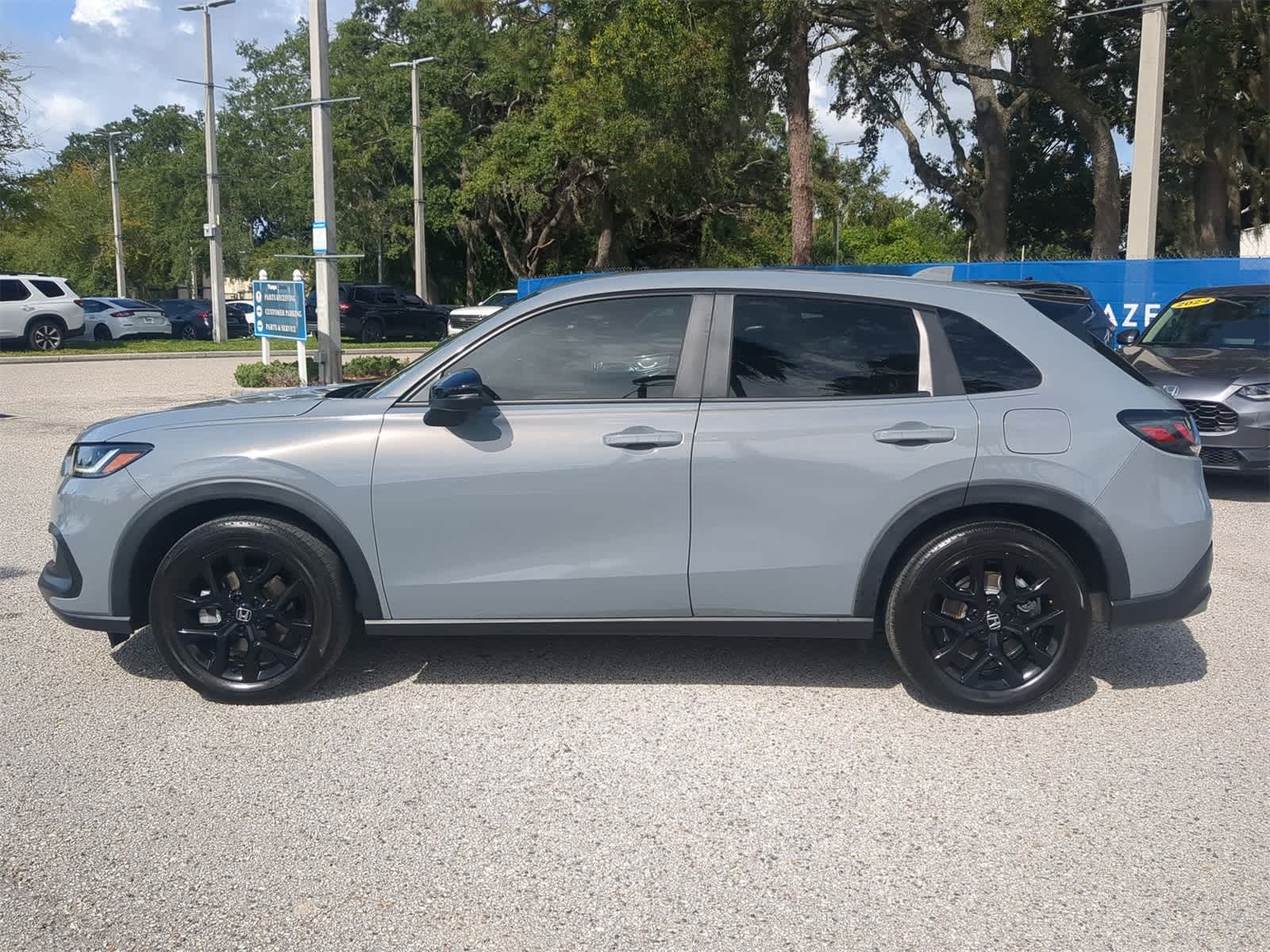 Thumbnail: 2023 Honda HR-V - 3