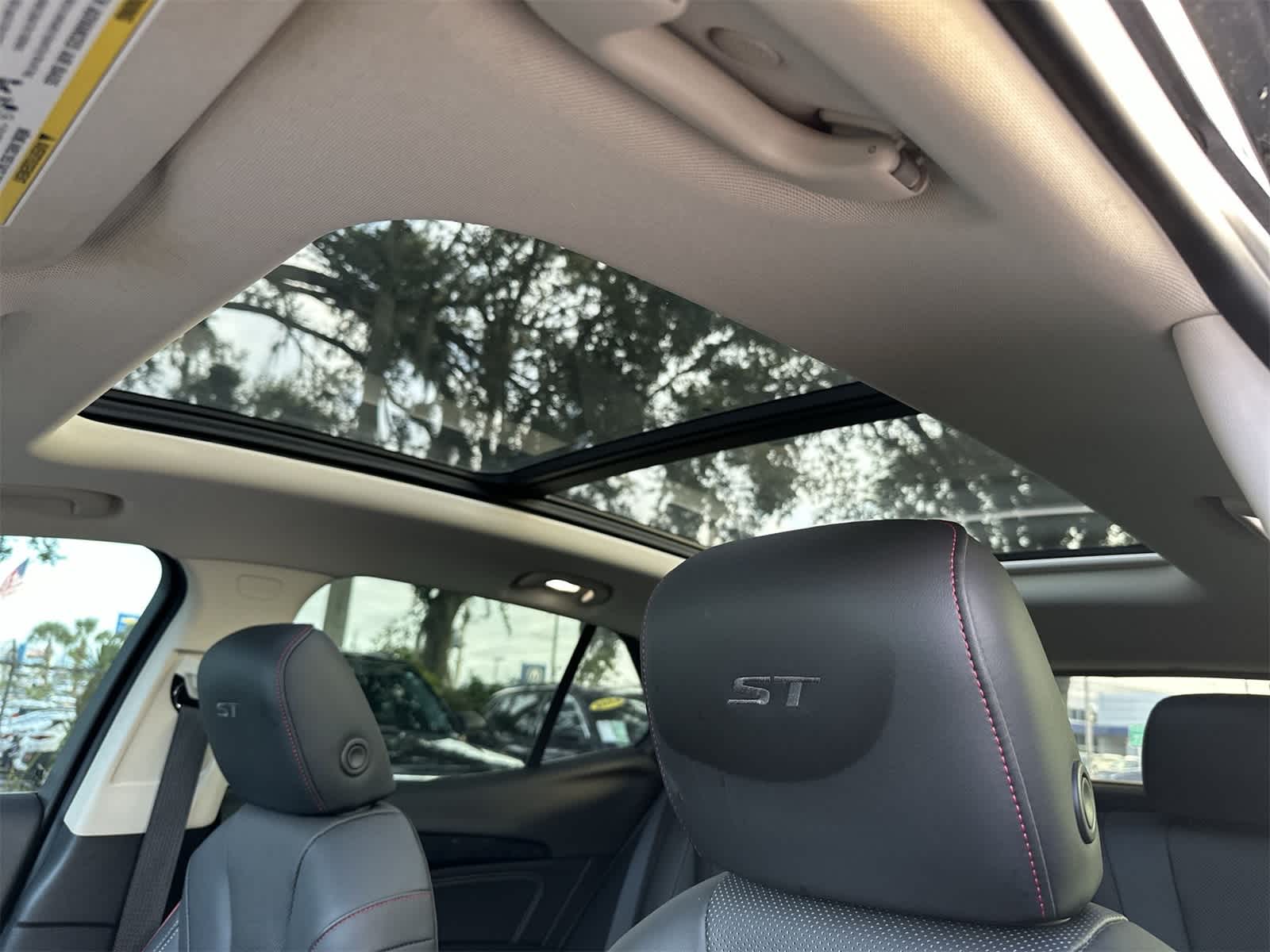 Thumbnail: 2022 Buick Envision - 8