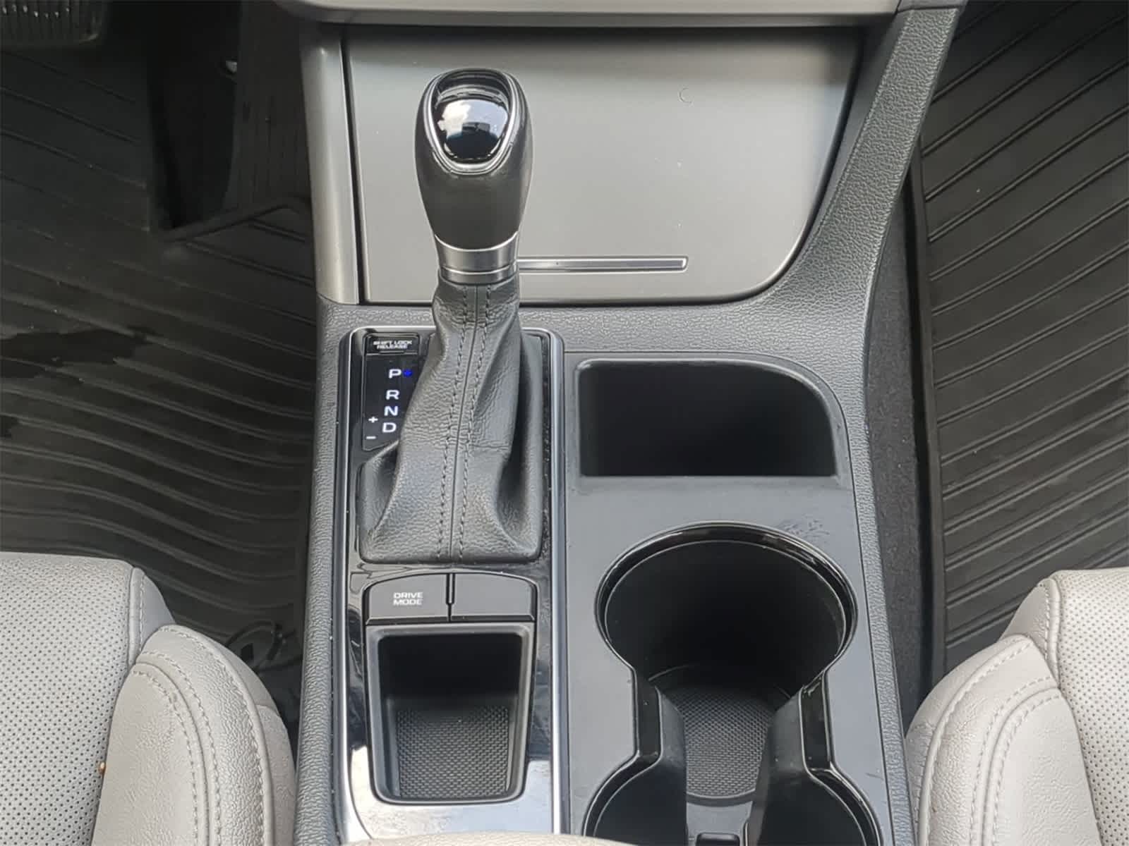 Thumbnail: 2015 Hyundai Sonata - 18