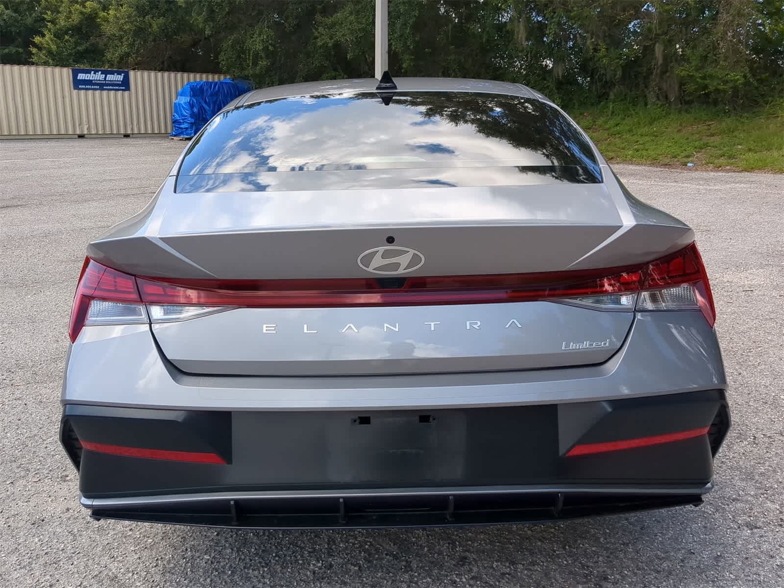 Thumbnail: 2025 Hyundai Elantra - 5