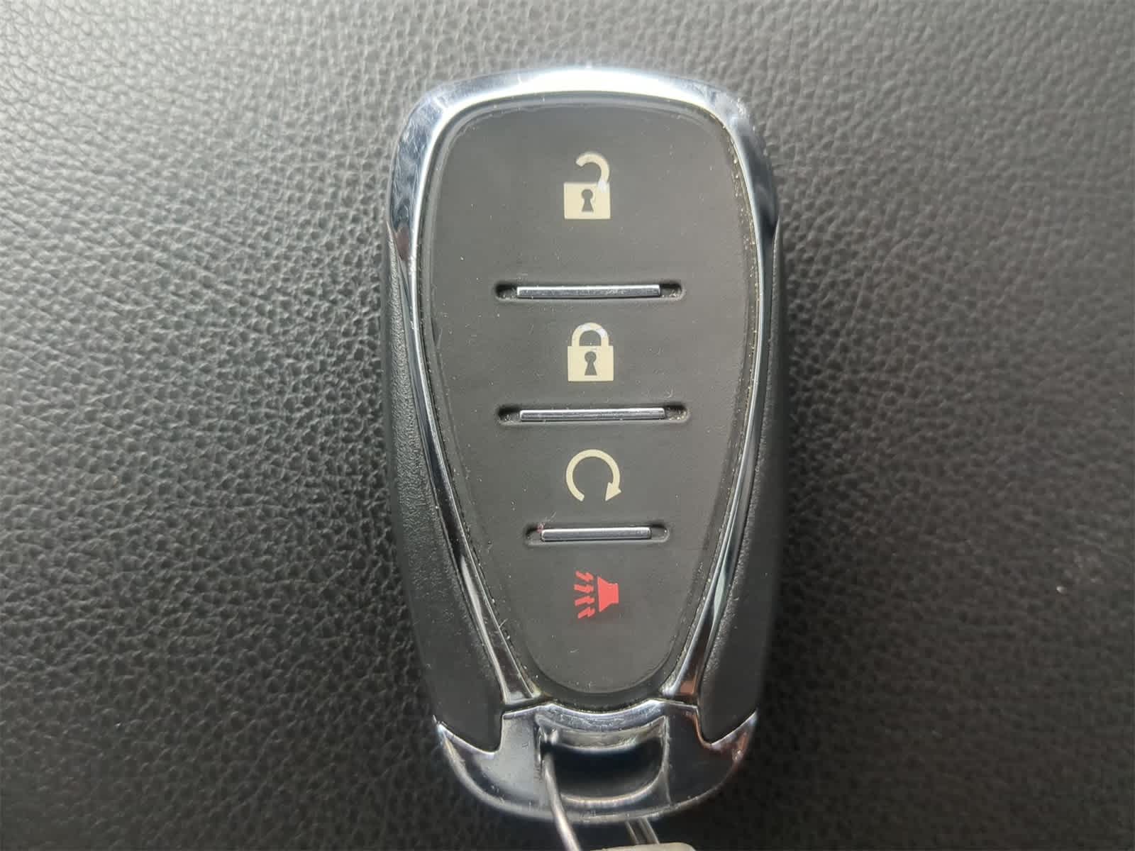 Thumbnail: 2017 Chevrolet Volt - 27