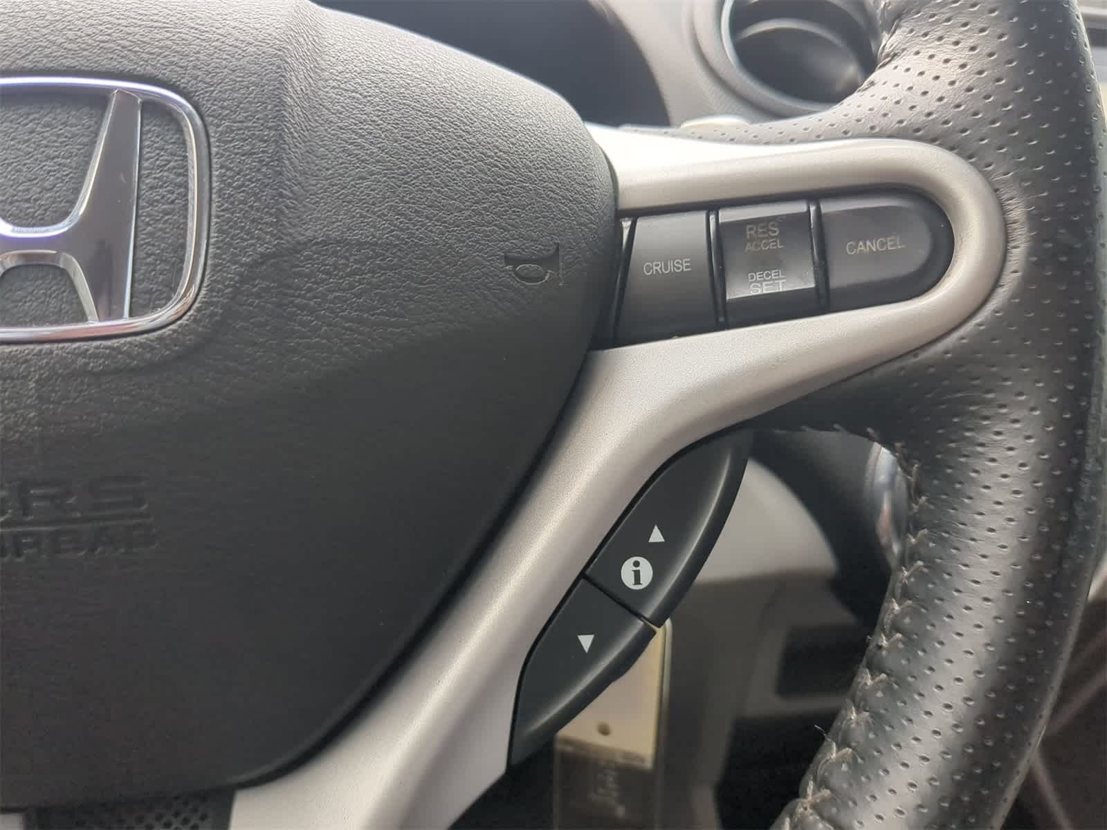 Thumbnail: 2014 Honda Insight - 22