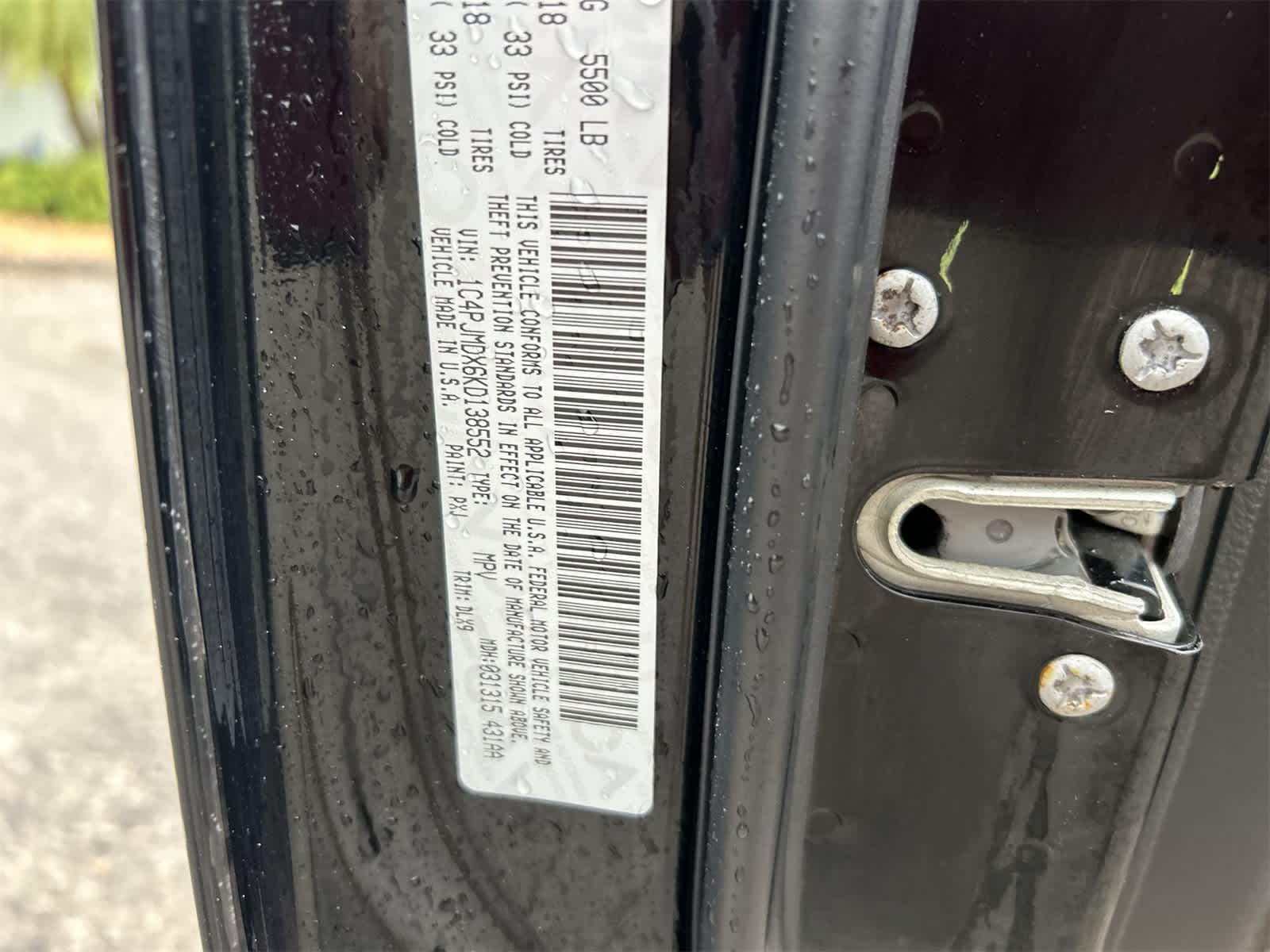 Thumbnail: 2019 Jeep Cherokee - 21