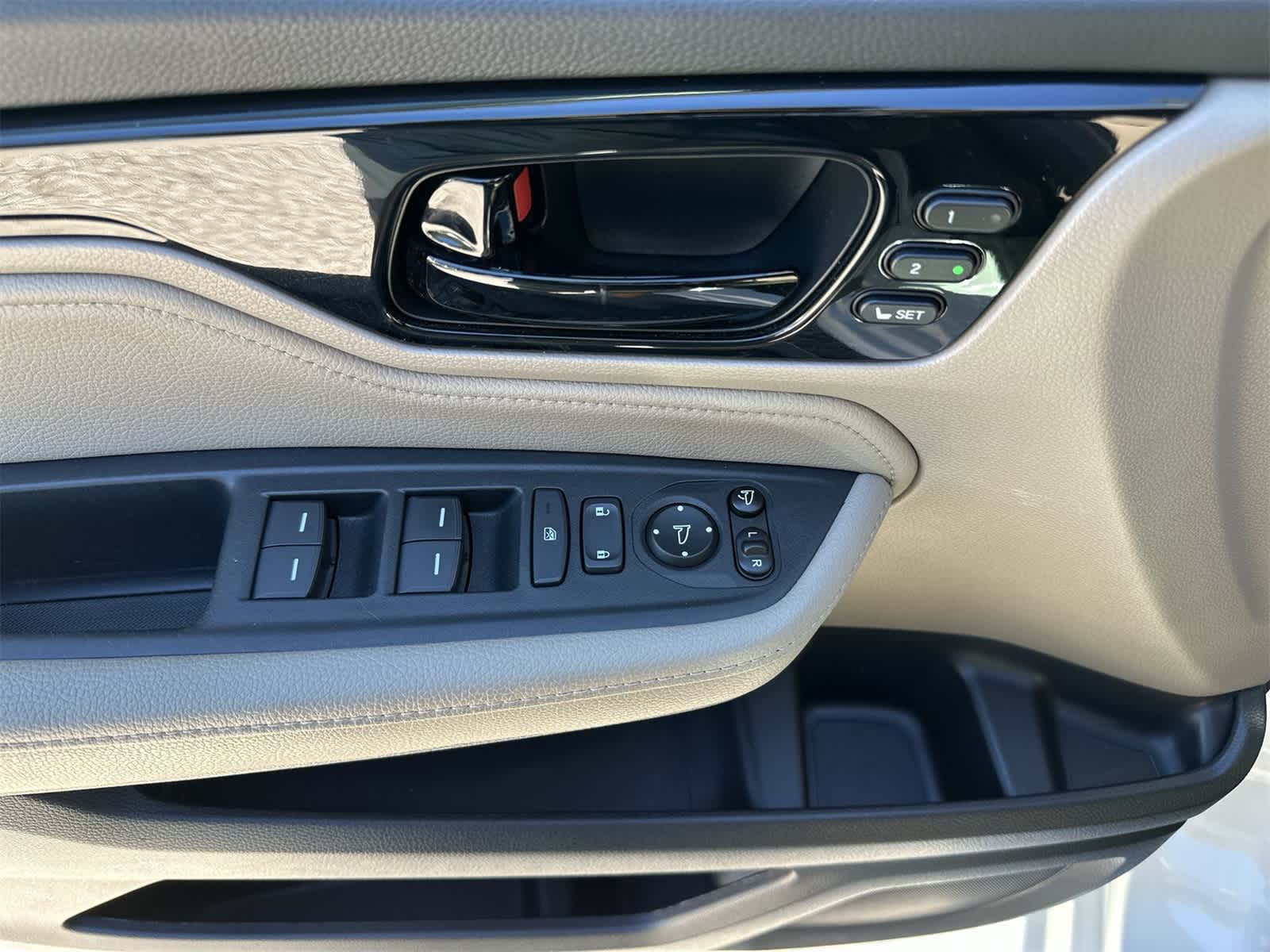 Thumbnail: 2020 Honda Odyssey - 7