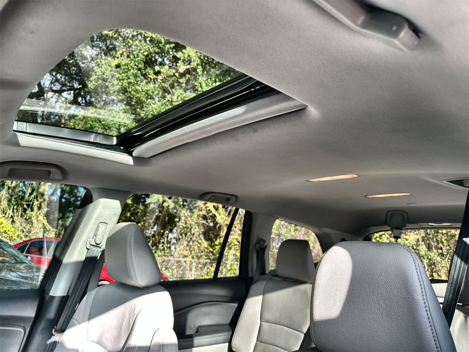 Thumbnail: 2020 Honda Pilot - 22