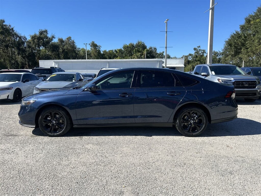 New 2025 Honda Accord SE Sedan