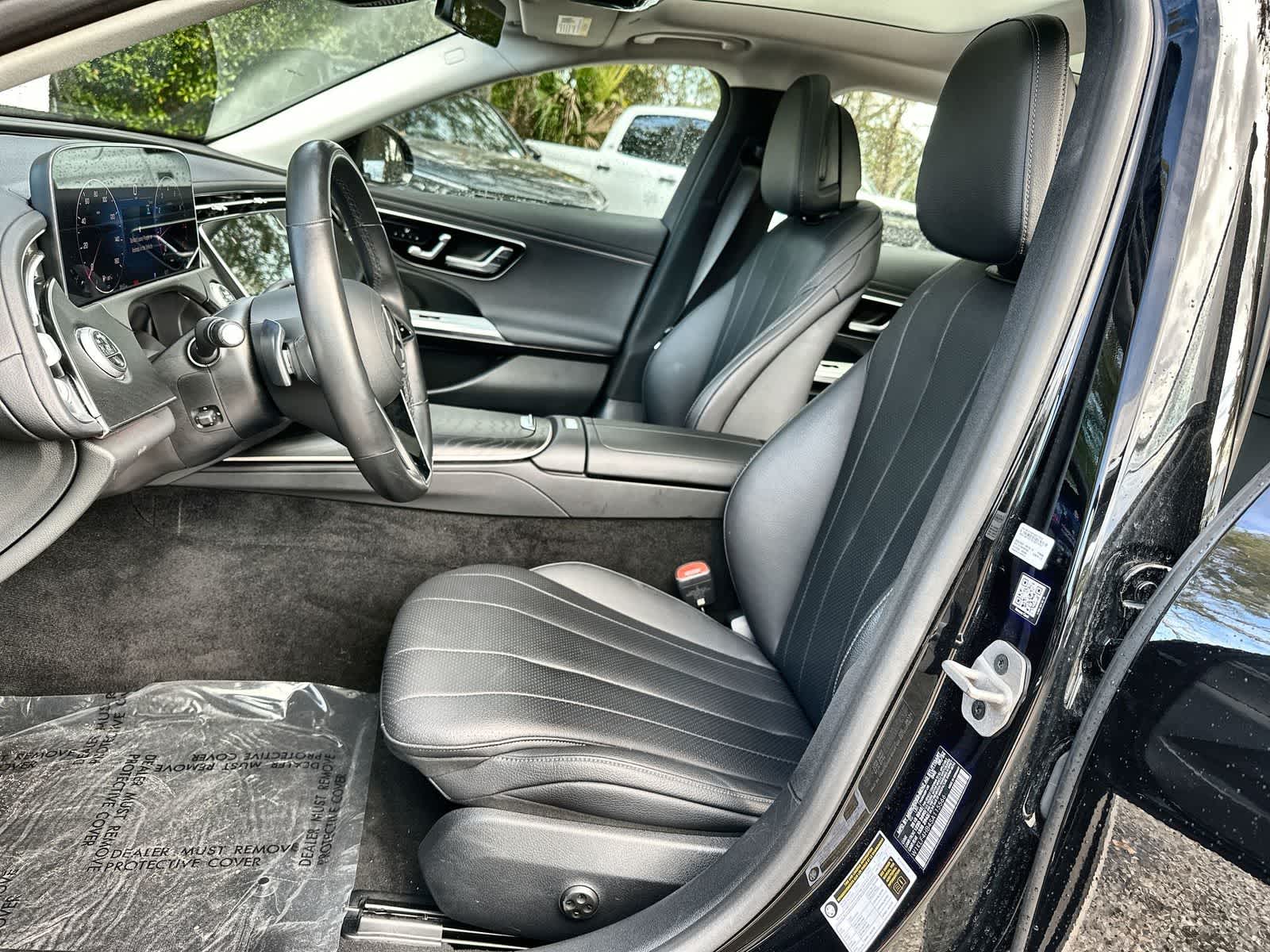 Thumbnail: 2025 Mercedes-Benz E-Class - 10