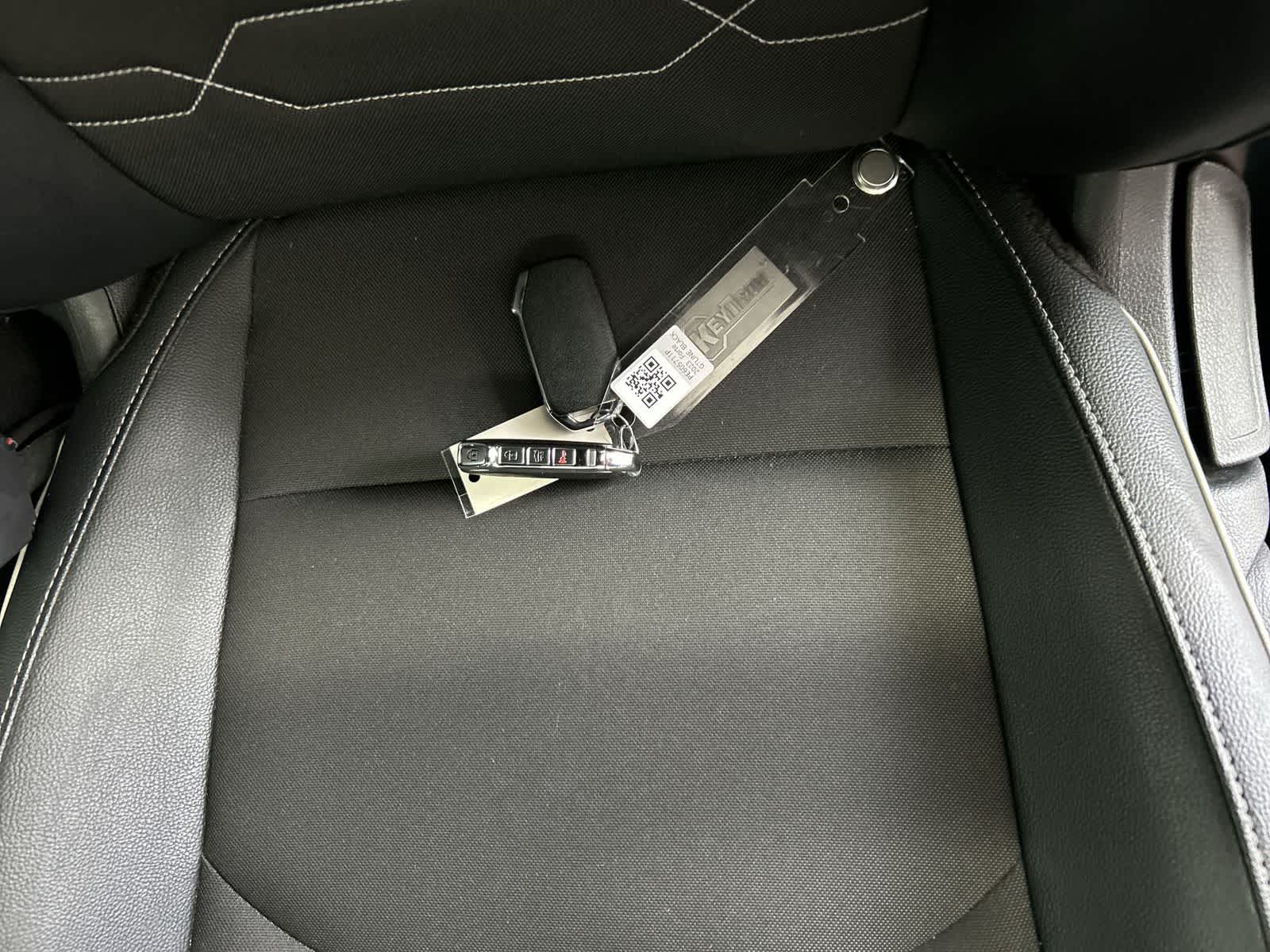 Thumbnail: 2023 Kia Forte - 3