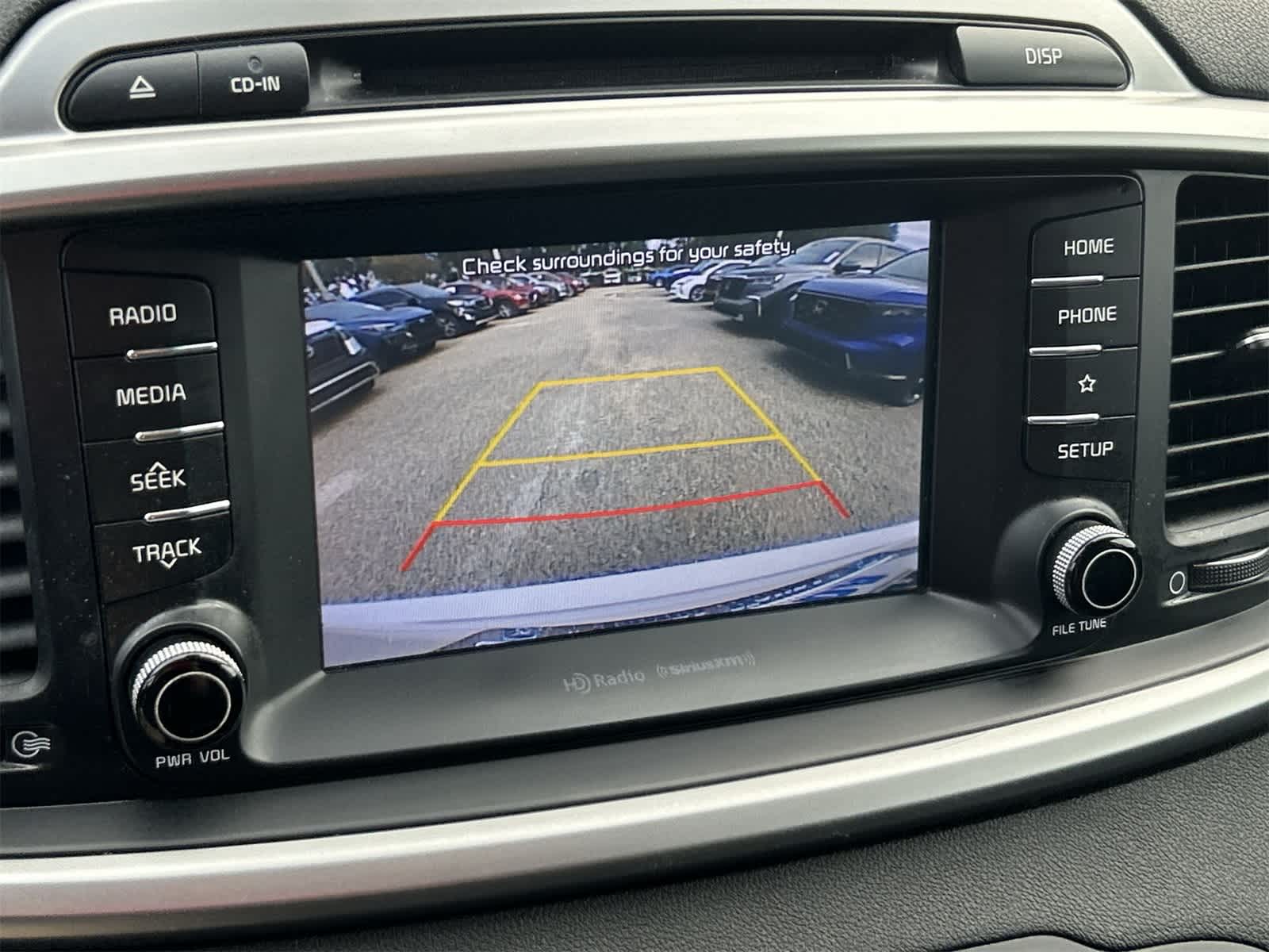 Thumbnail: 2019 Kia Sorento - 22