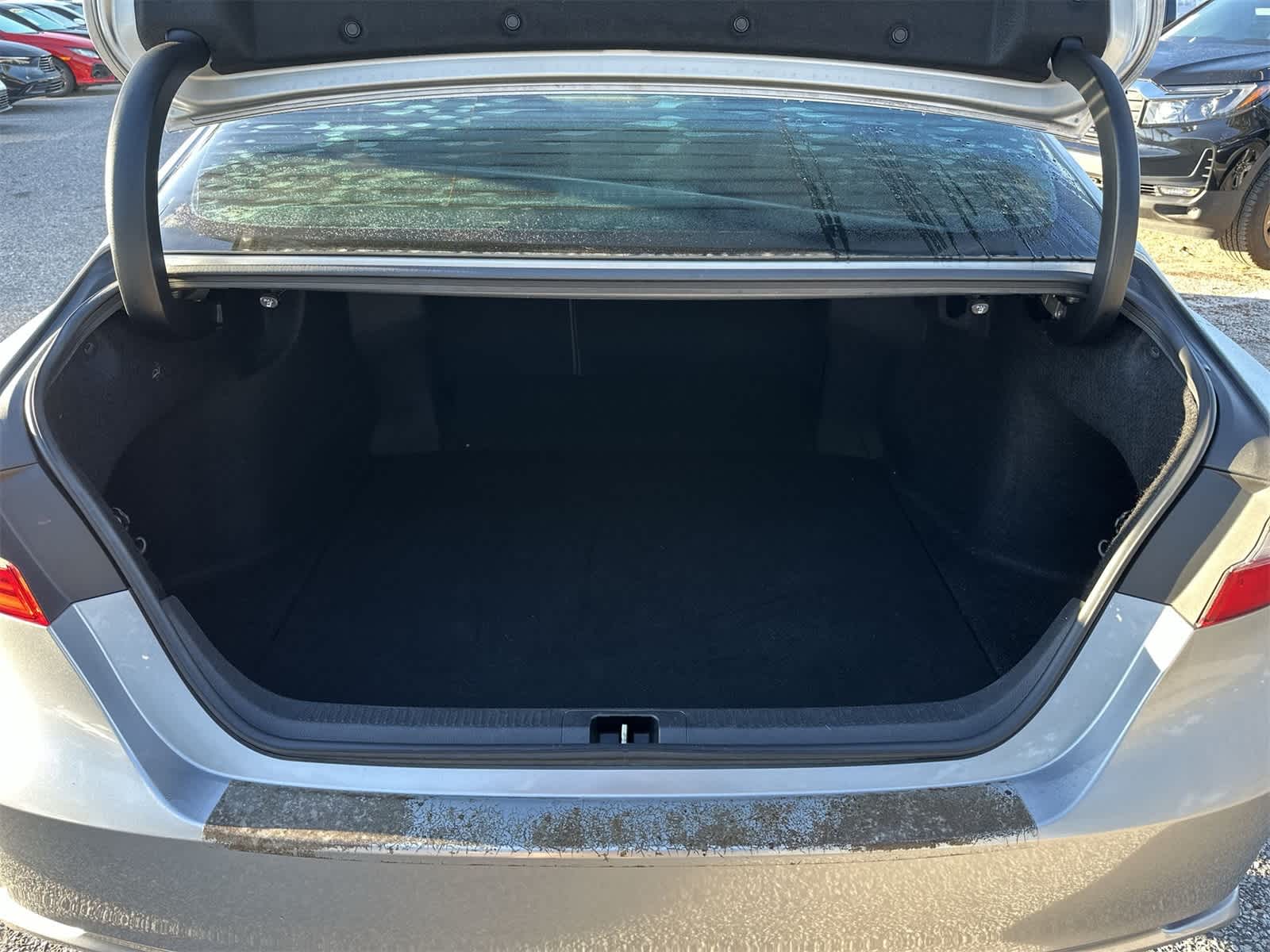 Thumbnail: 2018 Toyota Camry - 13