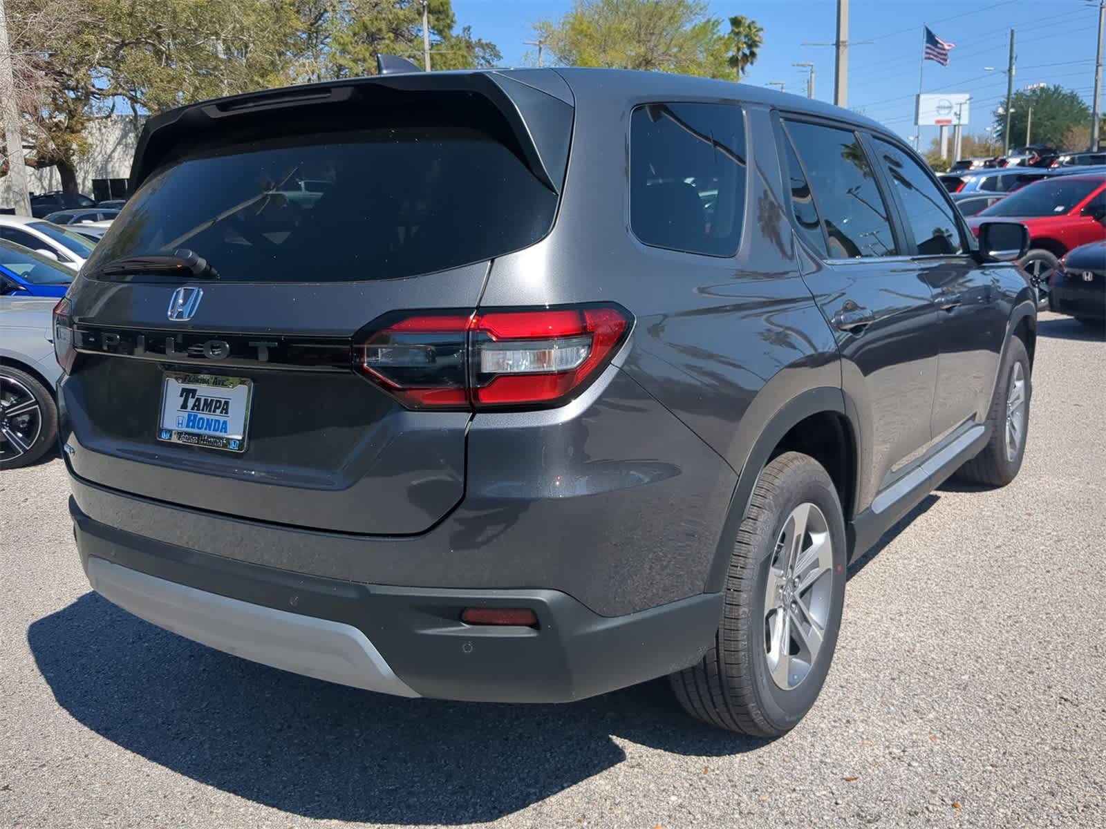 Thumbnail: 2025 Honda Pilot - 6