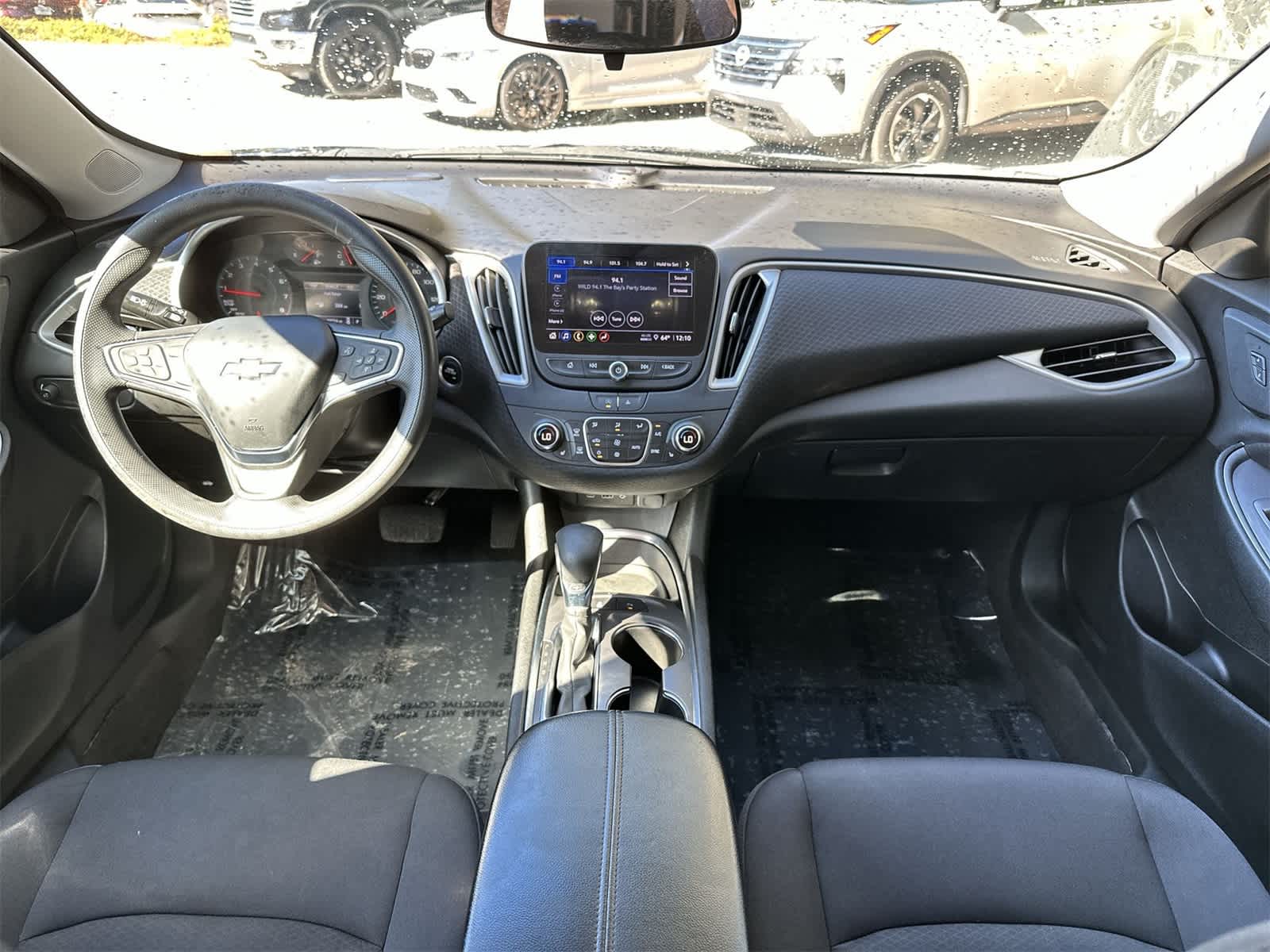 Thumbnail: 2024 Chevrolet Malibu - 10