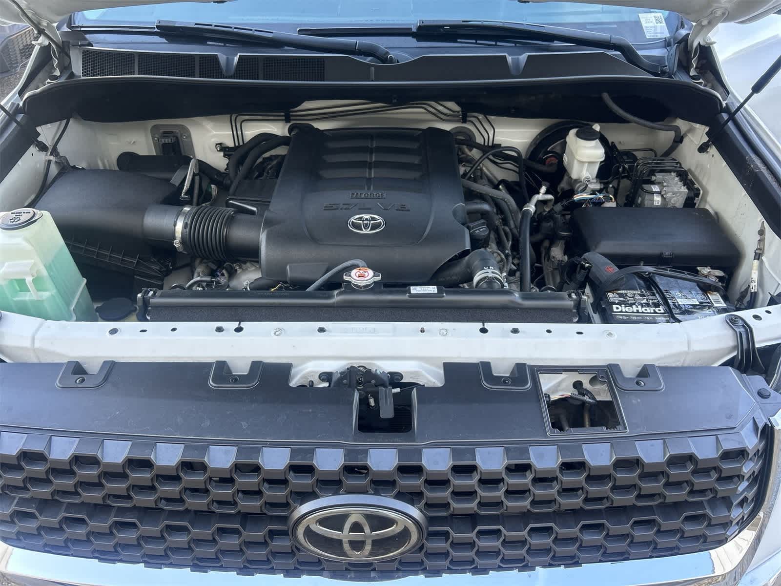 Thumbnail: 2021 Toyota Tundra - 9