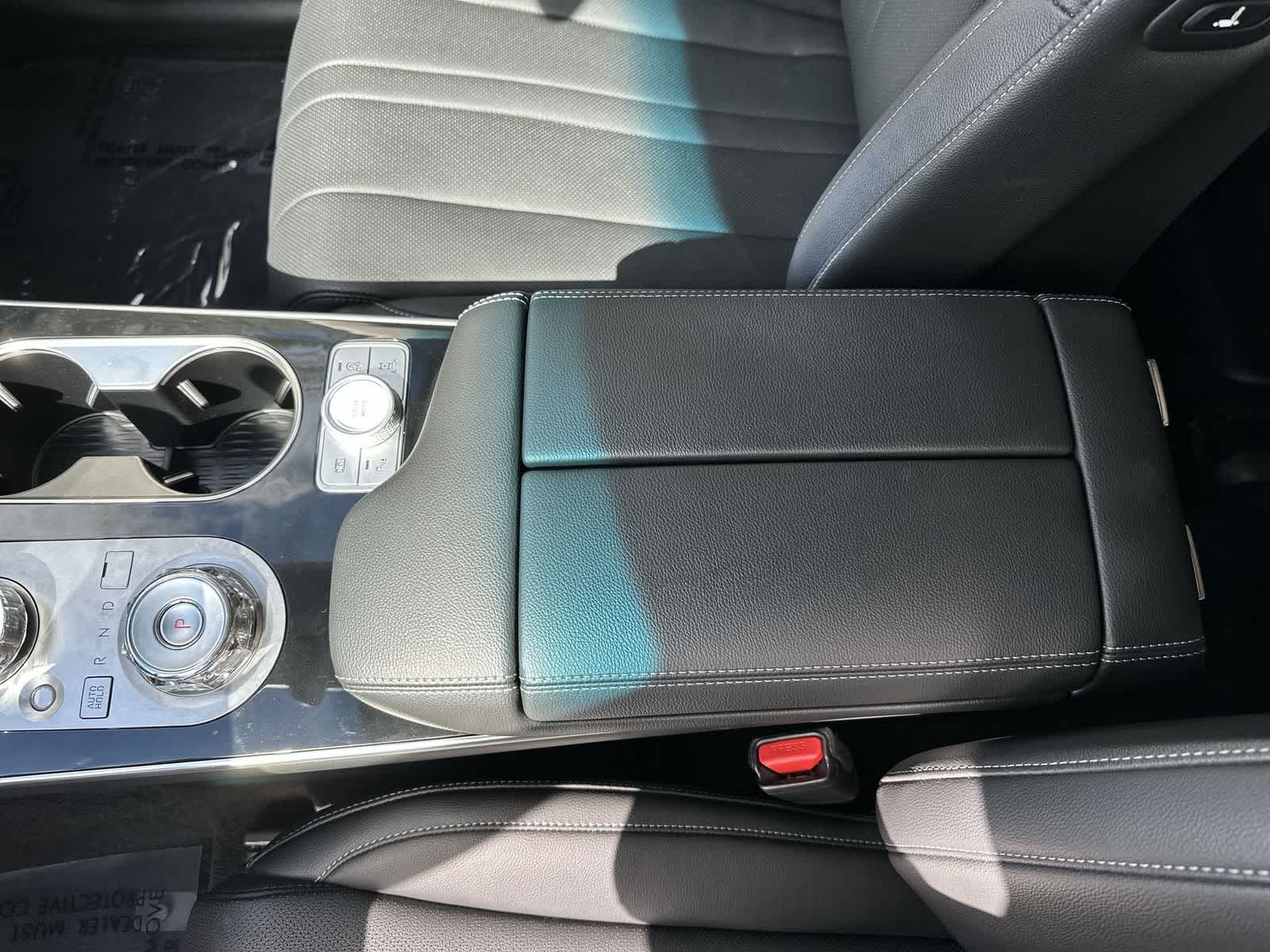 Thumbnail: 2025 Genesis GV80 - 15