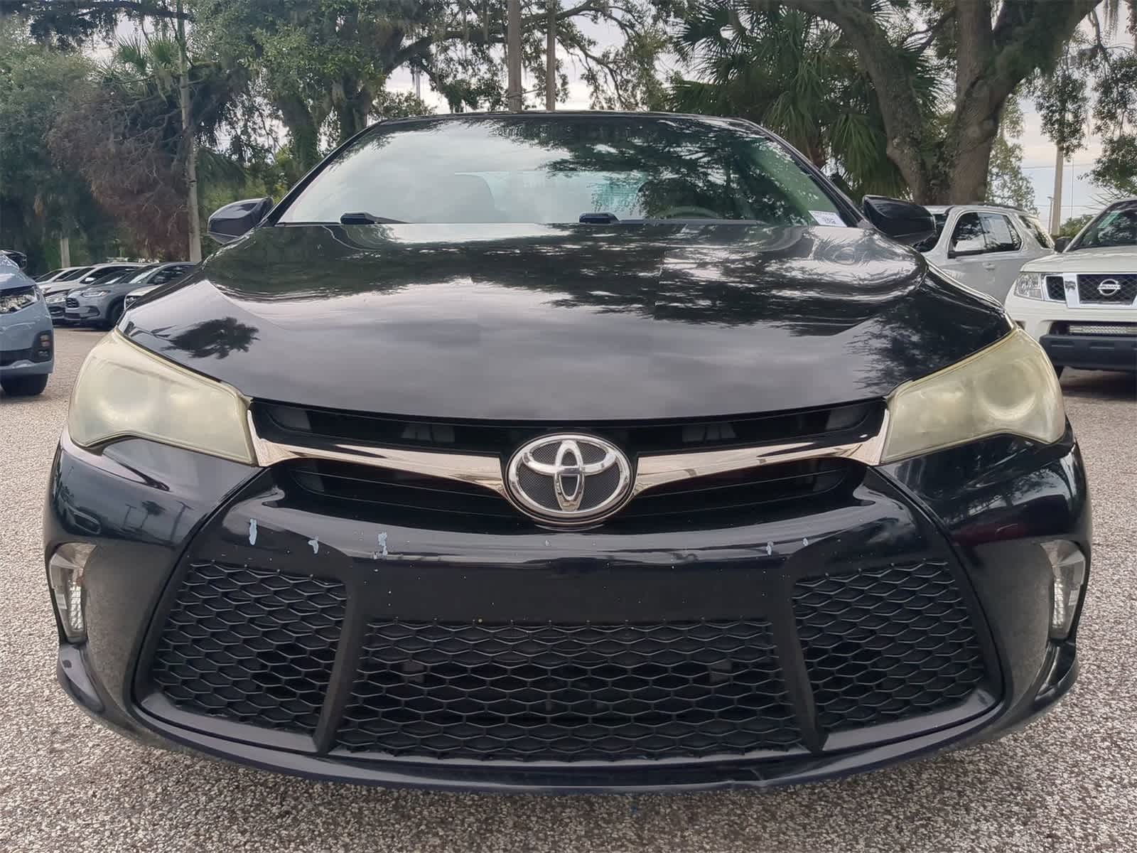 Thumbnail: 2015 Toyota Camry - 9