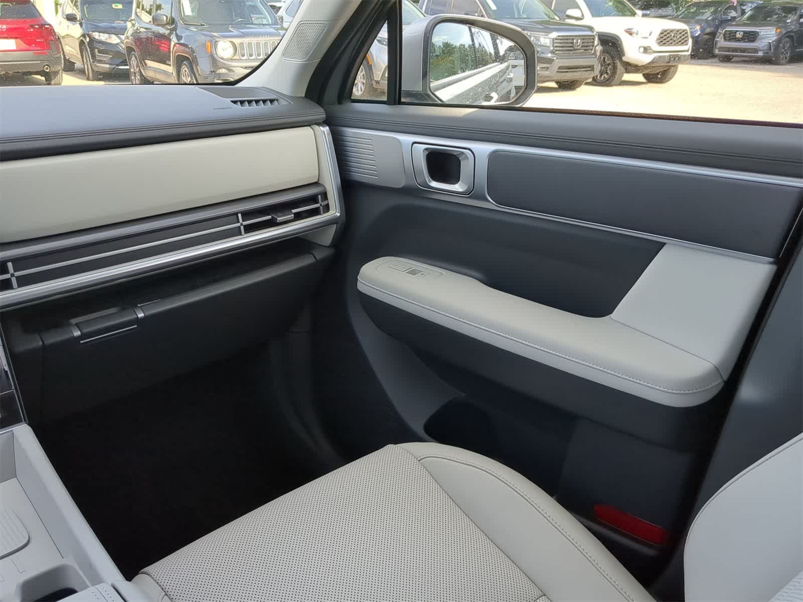 Thumbnail: 2024 Hyundai Santa Fe - 17